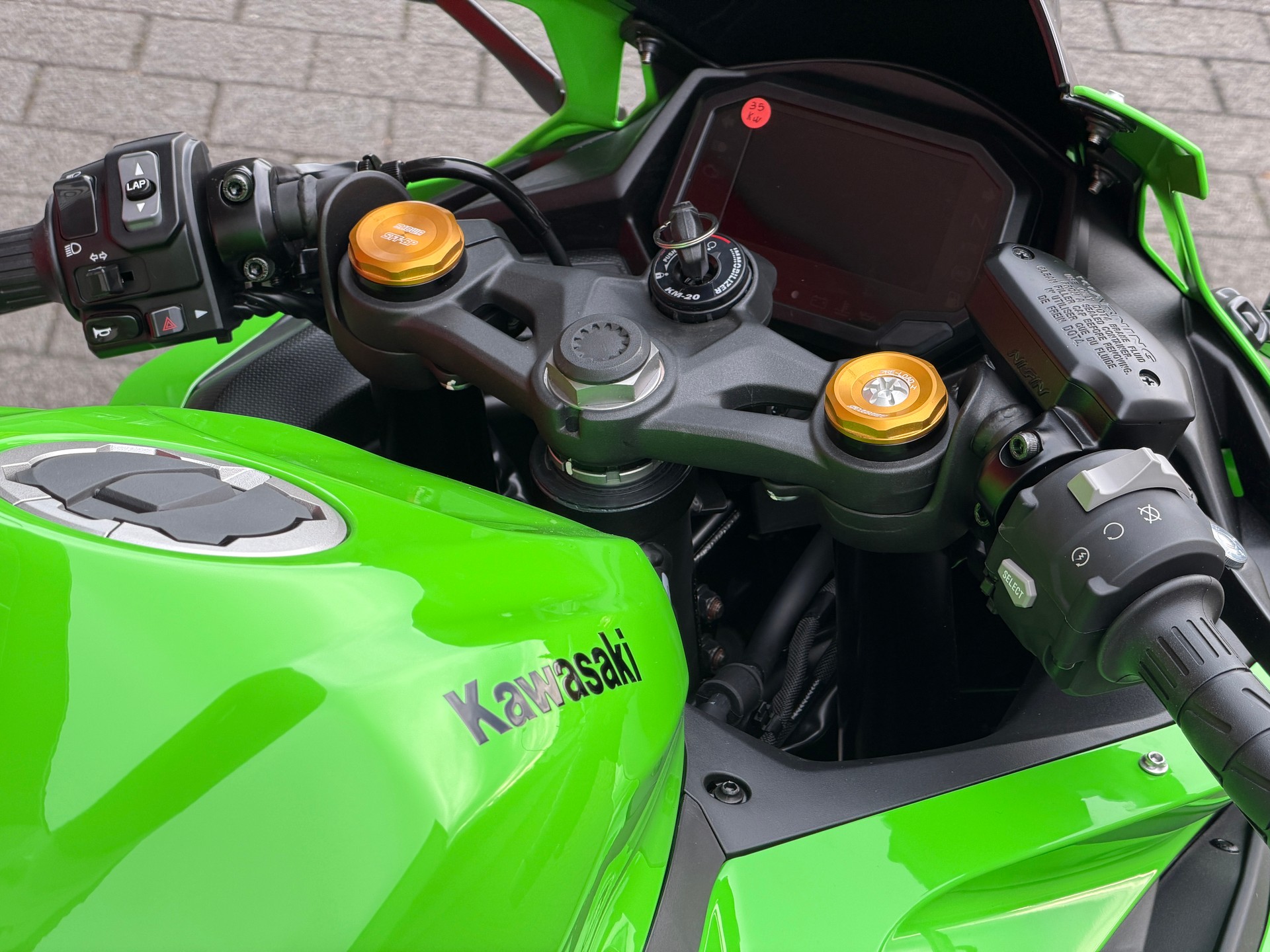 KAWASAKI Ninja ZX-4RR-image-14