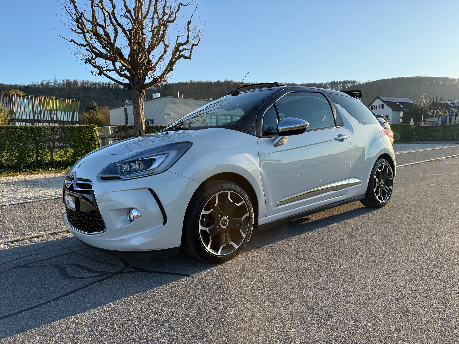 DS AUTOMOBILES DS3 Cabrio 1.6 THP Sport Chic Plus-image-2