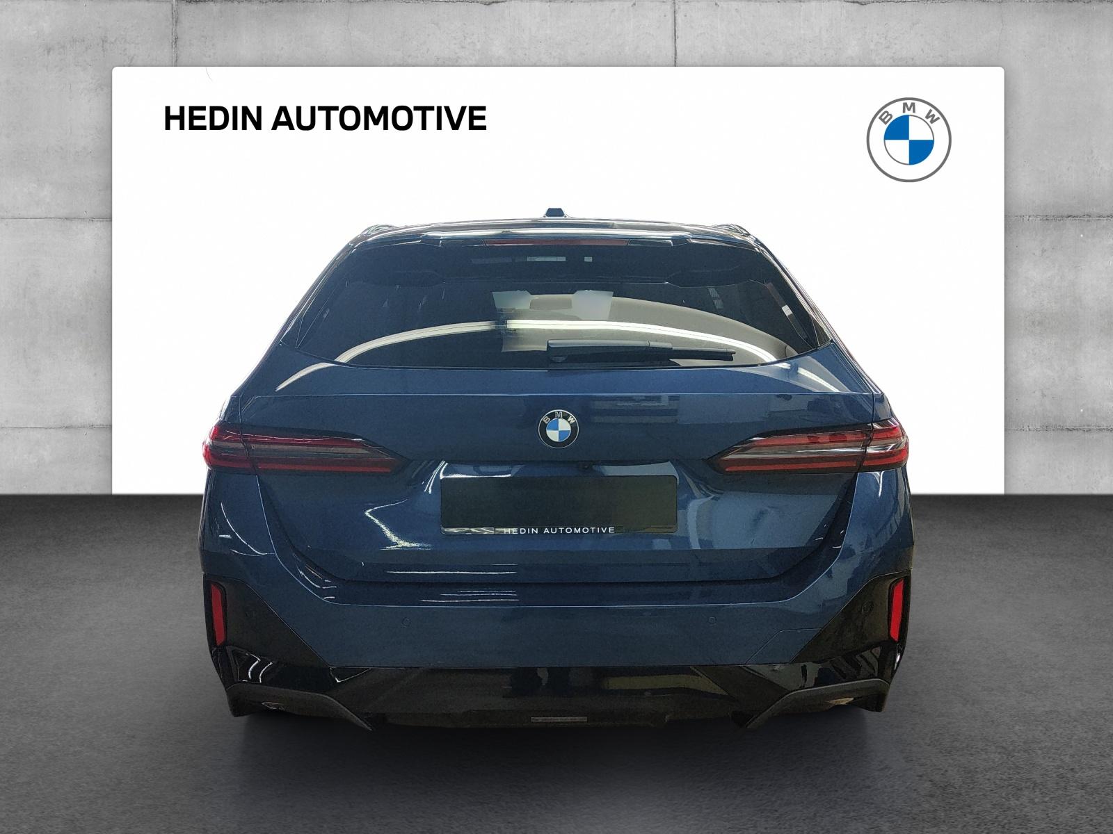 BMW 520d xDrive Touring-image-23