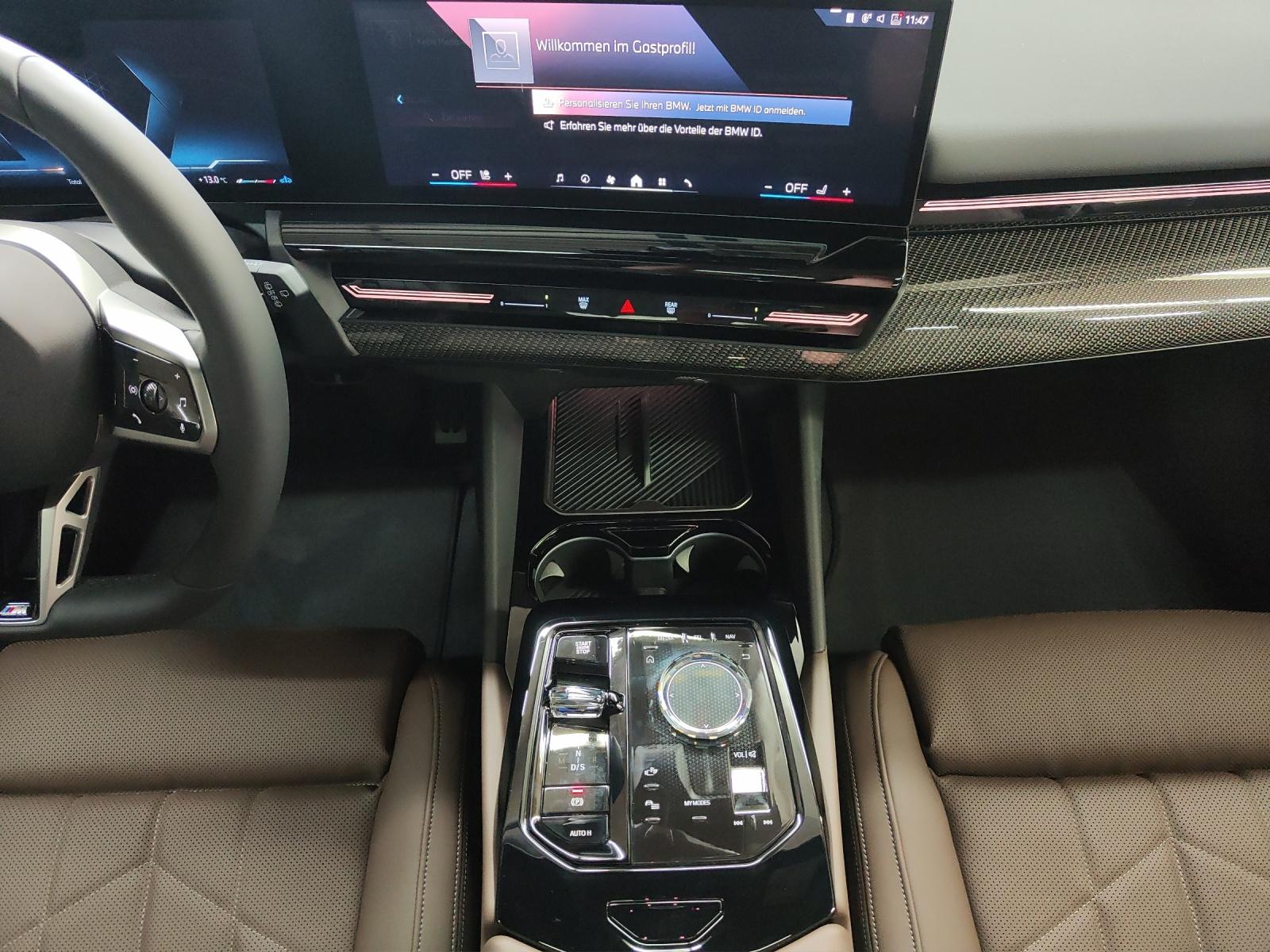 BMW 520d xDrive Touring-image-28