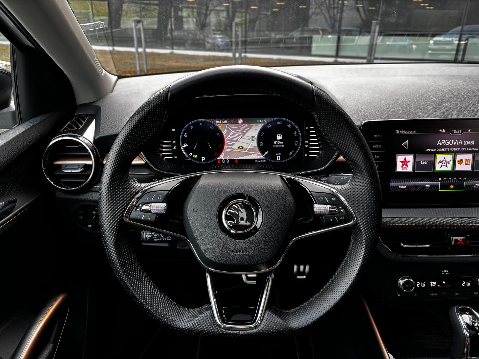 SKODA Fabia First Edition. DSG, LED, AHK, ACC, Pano, Kamera, Keyless SERVICE & MFK Neu-image-21