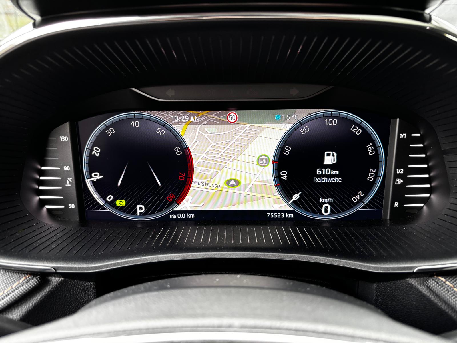 SKODA Fabia First Edition. DSG, LED, AHK, ACC, Pano, Kamera, Keyless SERVICE & MFK Neu-image-24