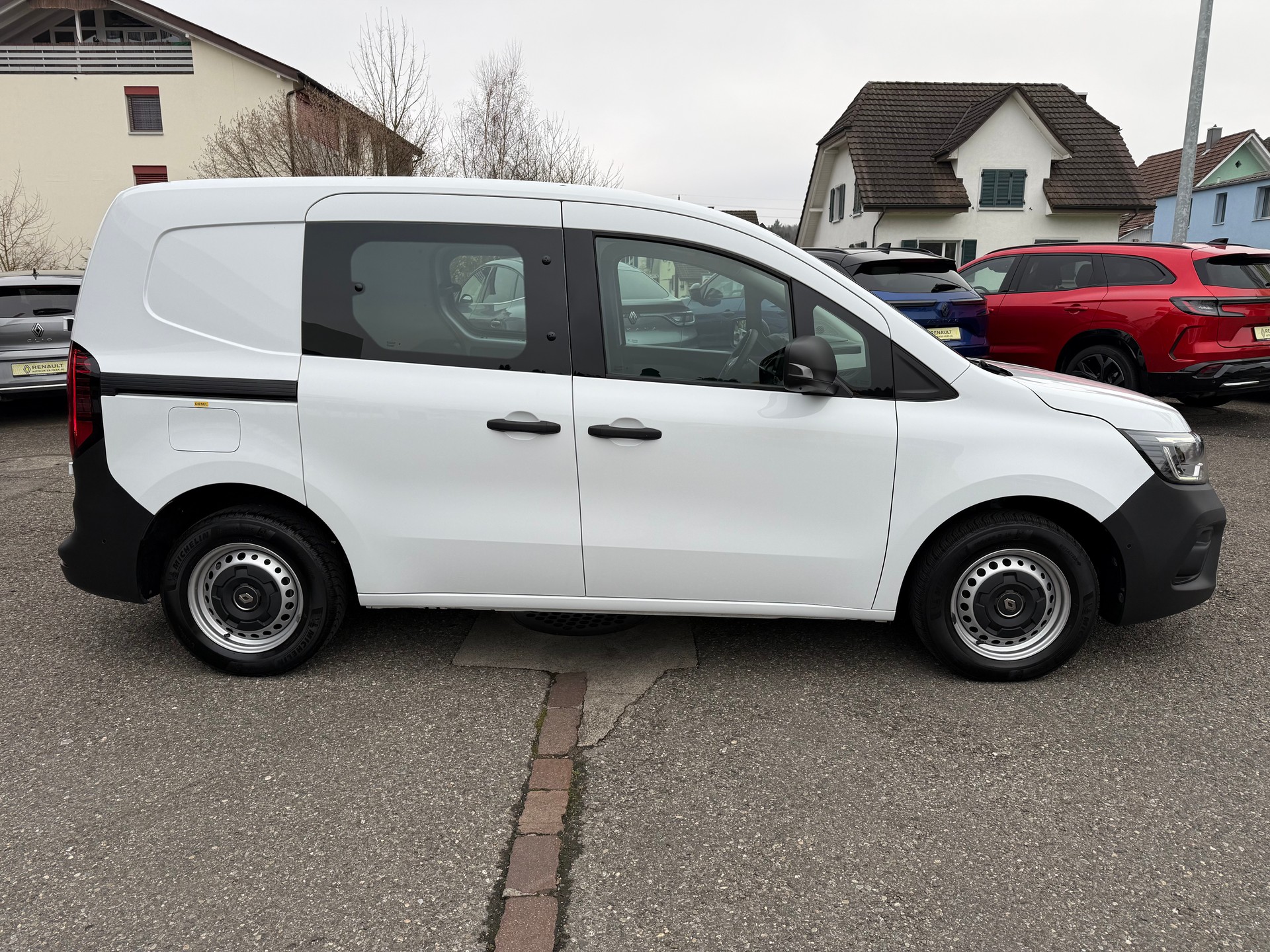 RENAULT Kangoo Van 1.5 dCi Standard 95 Extra-image-6