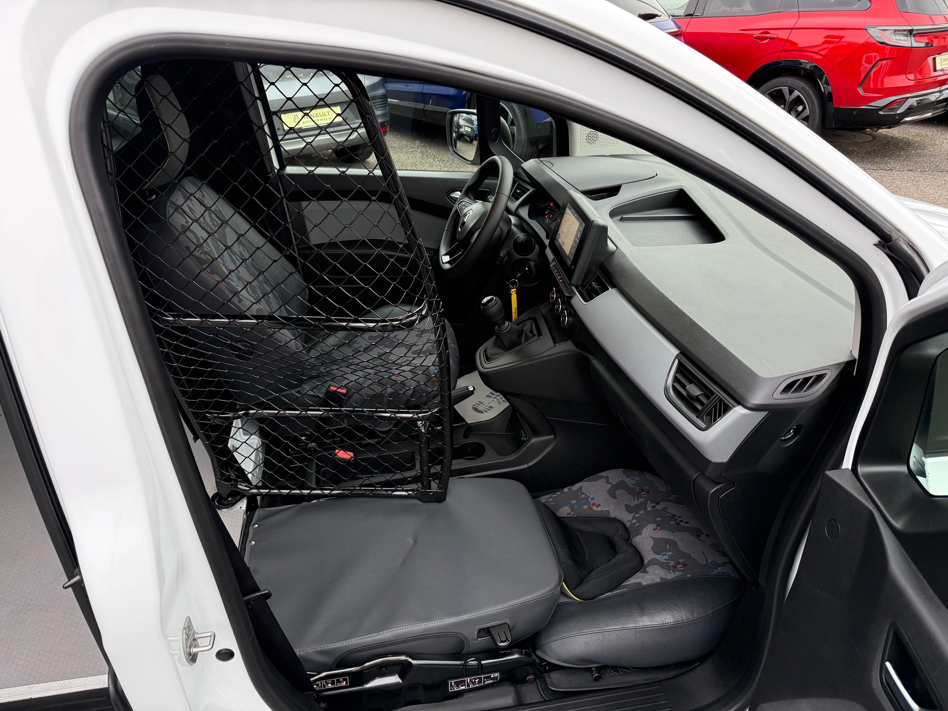 RENAULT Kangoo Van 1.5 dCi Standard 95 Extra-image-10