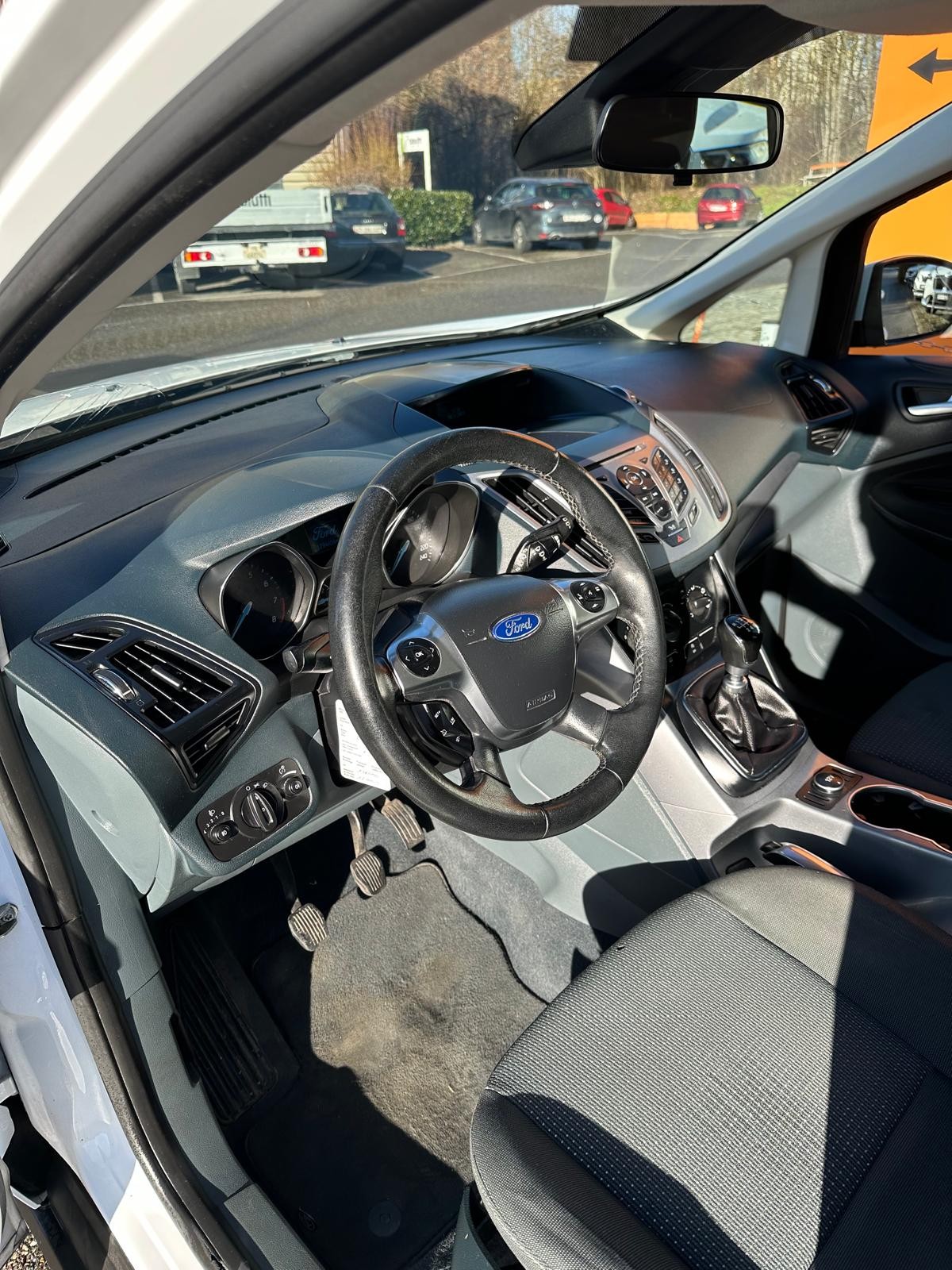 FORD C-Max 1.0 SCTi Carving-image-3