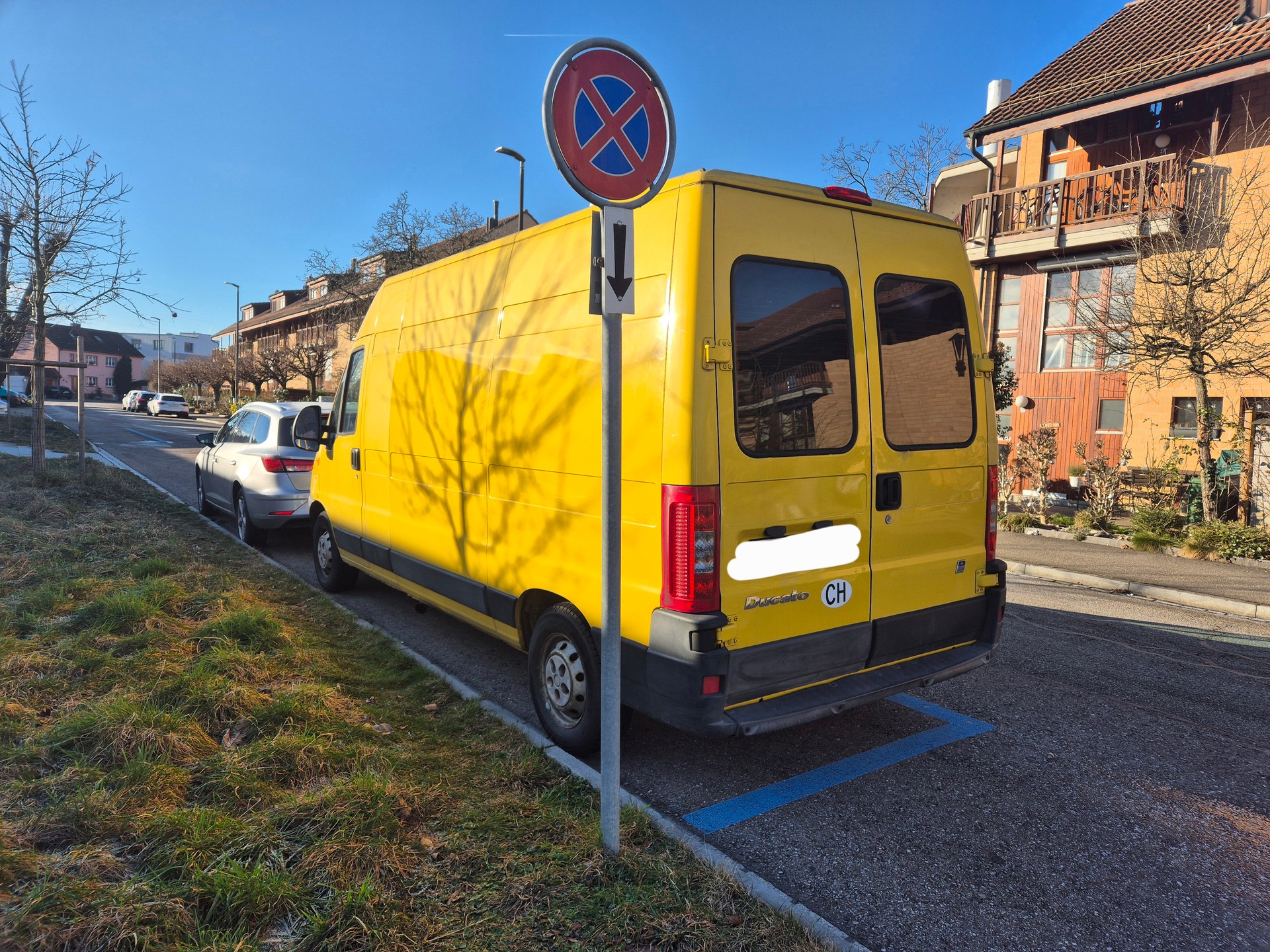 FIAT Ducato 15 2.3 JTD-image-16