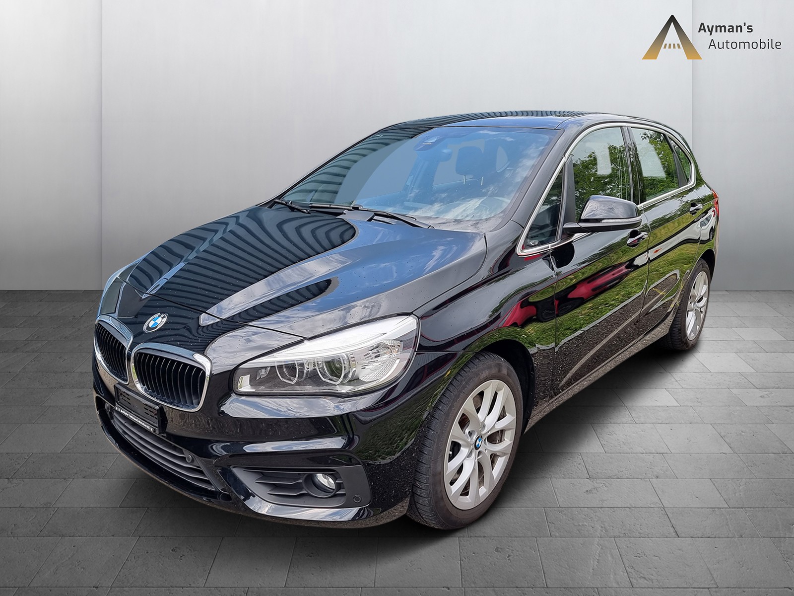 BMW 225i xDrive Active Tourer Sport Line Steptronic-image-0