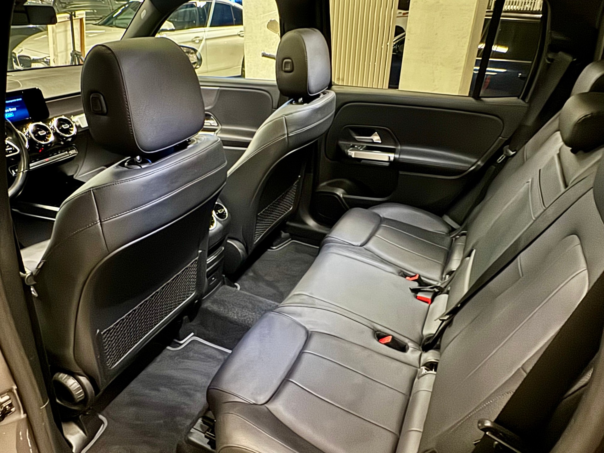 MERCEDES-BENZ GLB 200 d 4Matic Progressive 8G-Tronic-image-22