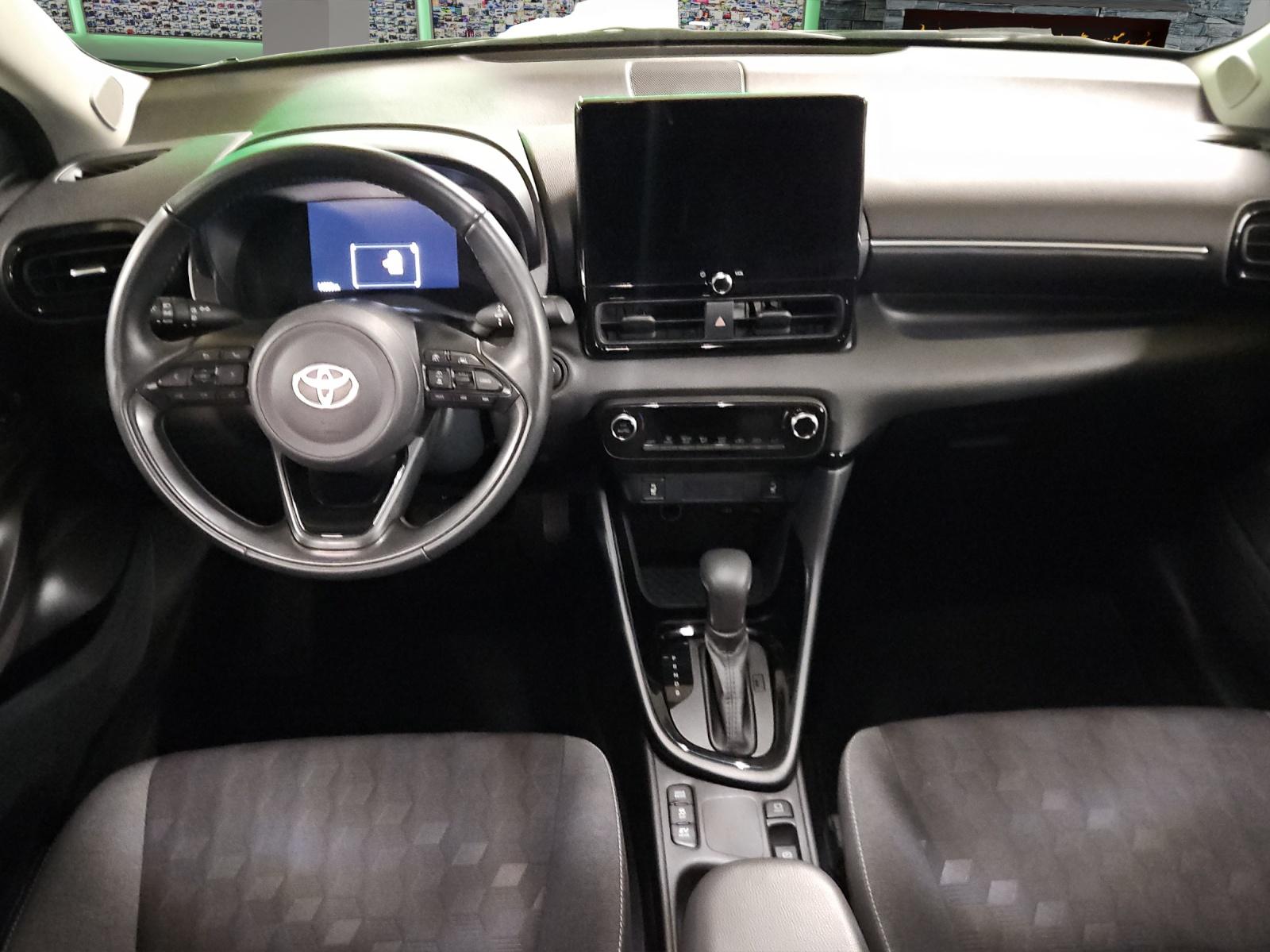 TOYOTA Yaris 1.5 VVT-i HSD Trend-image-7