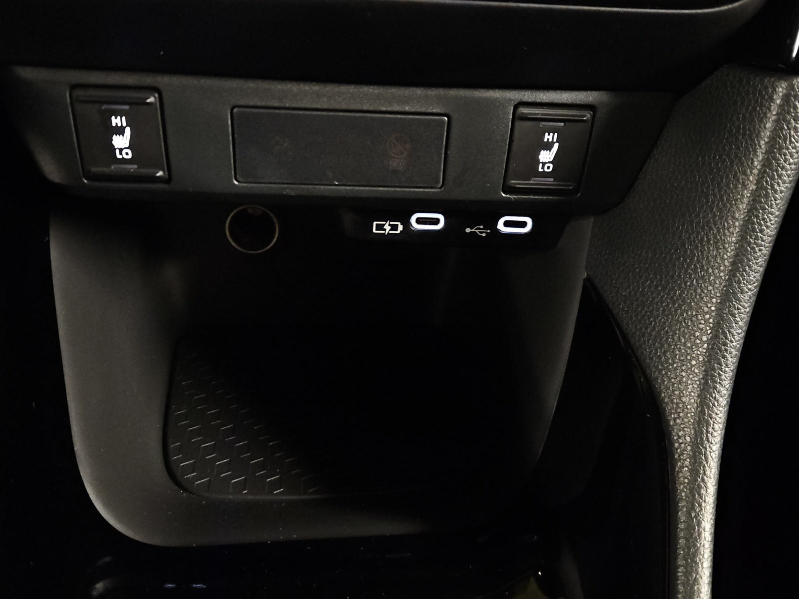 TOYOTA Yaris 1.5 VVT-i HSD Trend-image-18