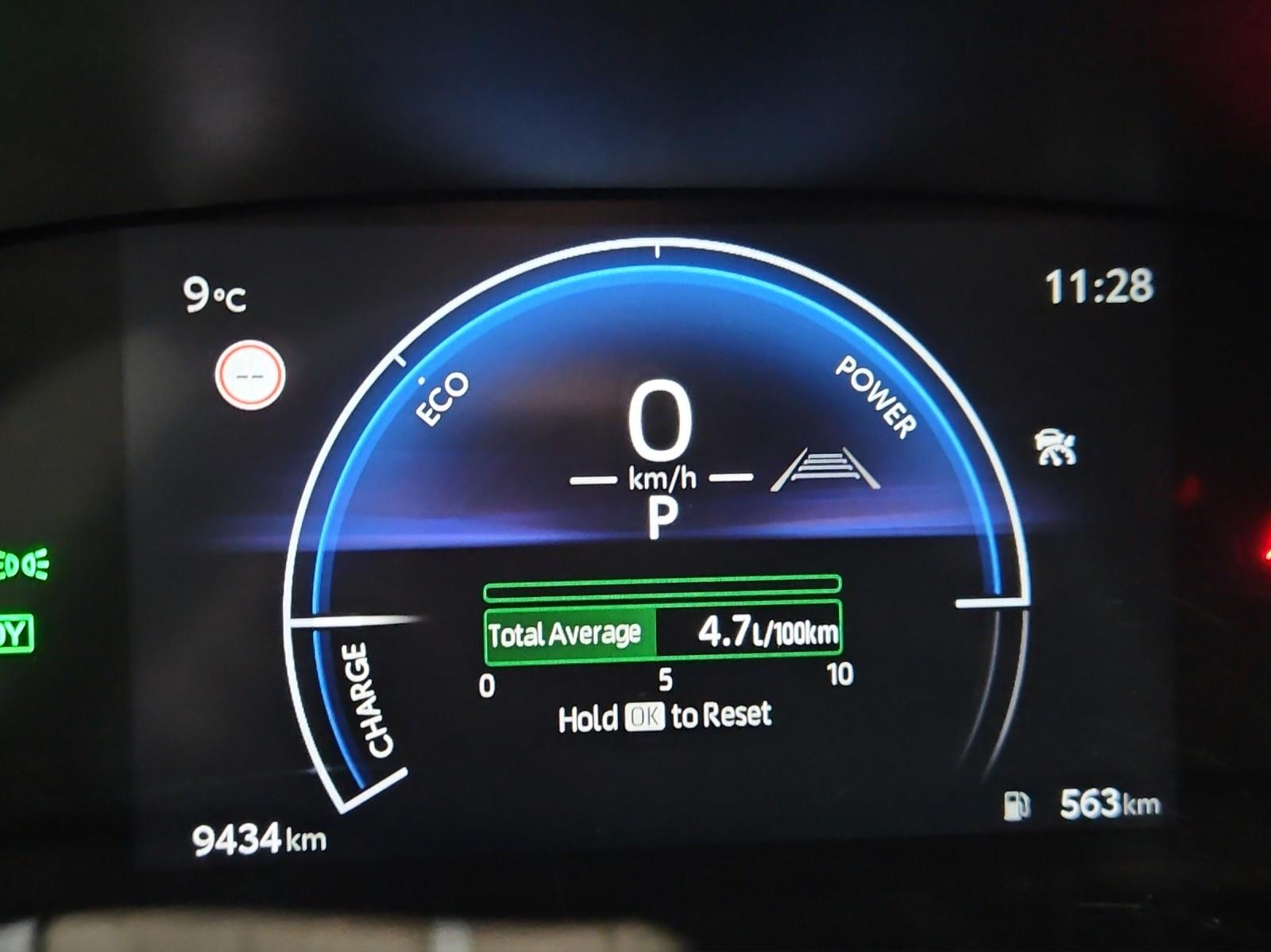 TOYOTA Yaris 1.5 VVT-i HSD Trend-image-11