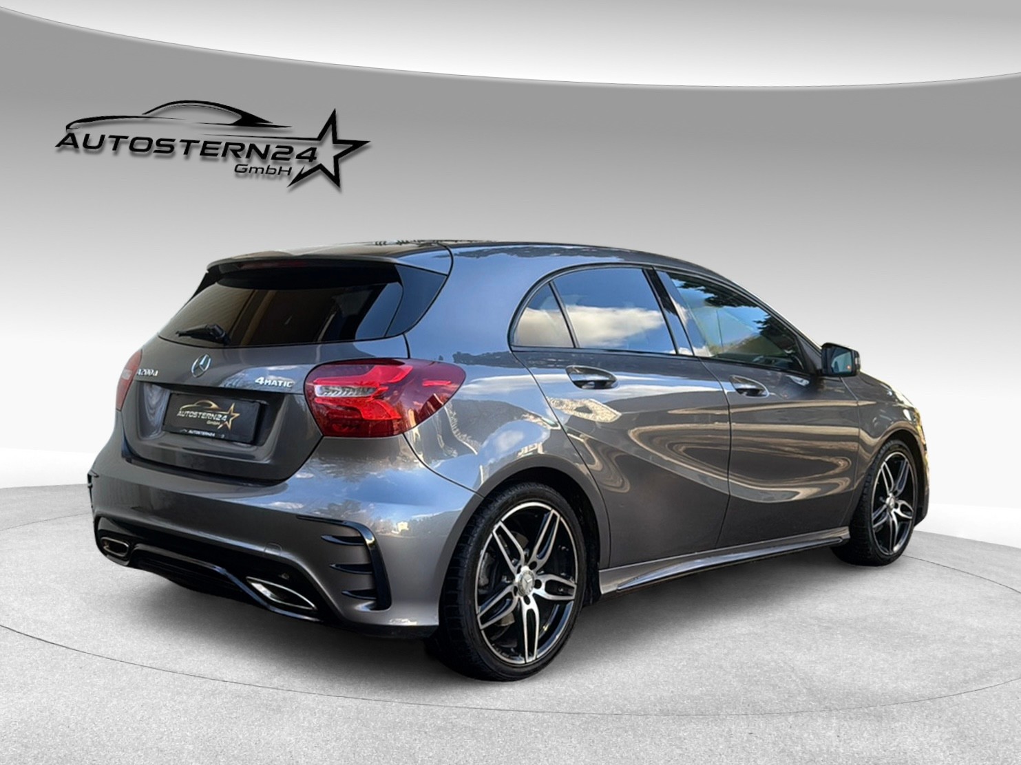 MERCEDES-BENZ A 200 CDI AMG Line 4Matic 7G-DCT-image-4