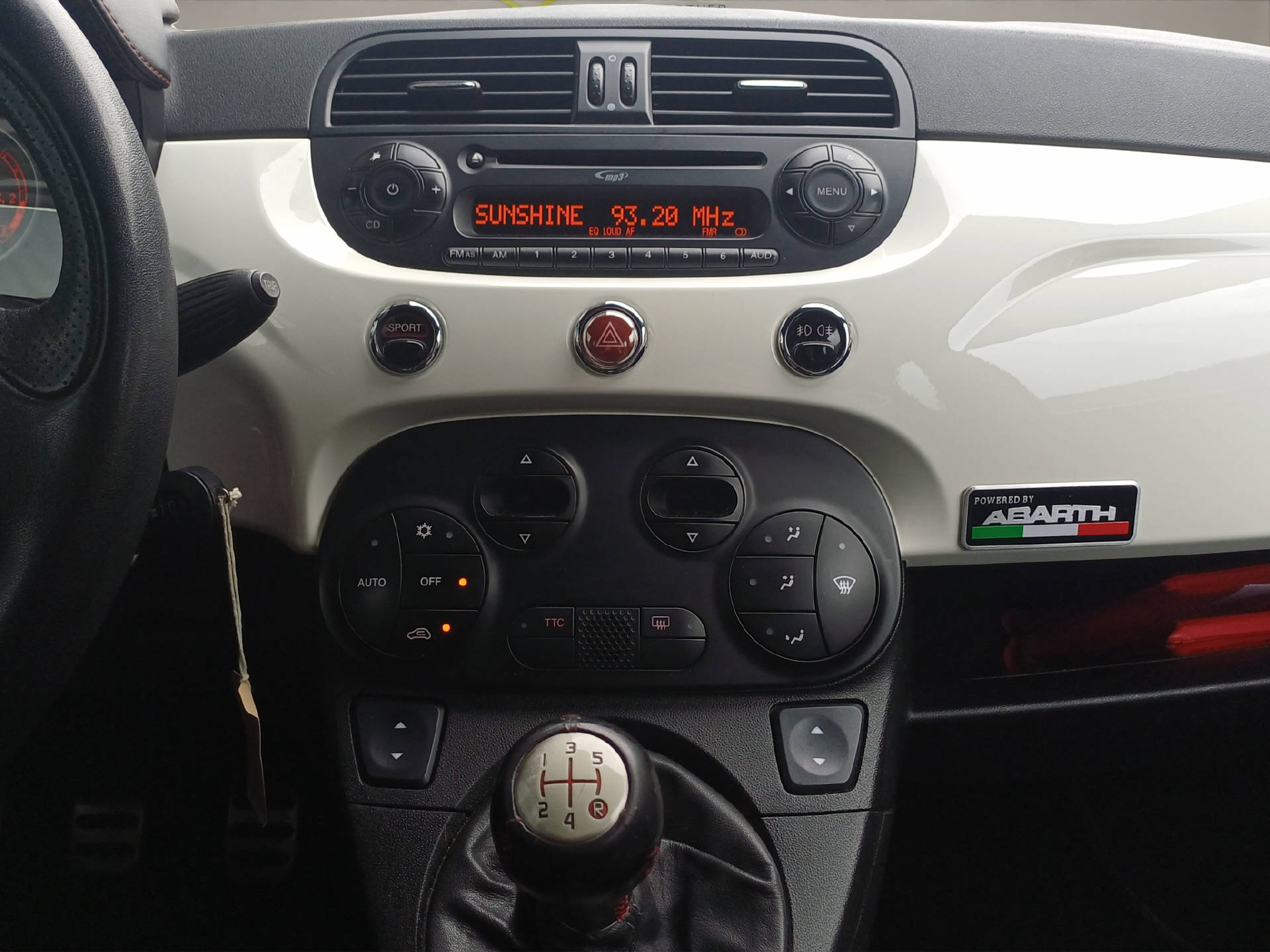 FIAT 500 Abarth 1.4 T-Jet 160 SS-image-14