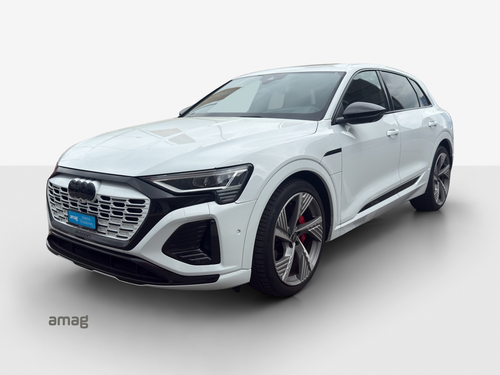 AUDI Q8 55 e-tron Black Edition quattro-image-0