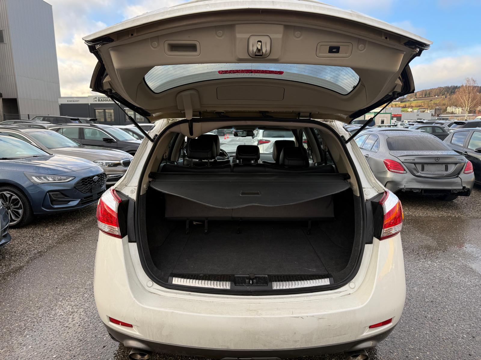 NISSAN Murano 2.5 dCi 4x4-image-16
