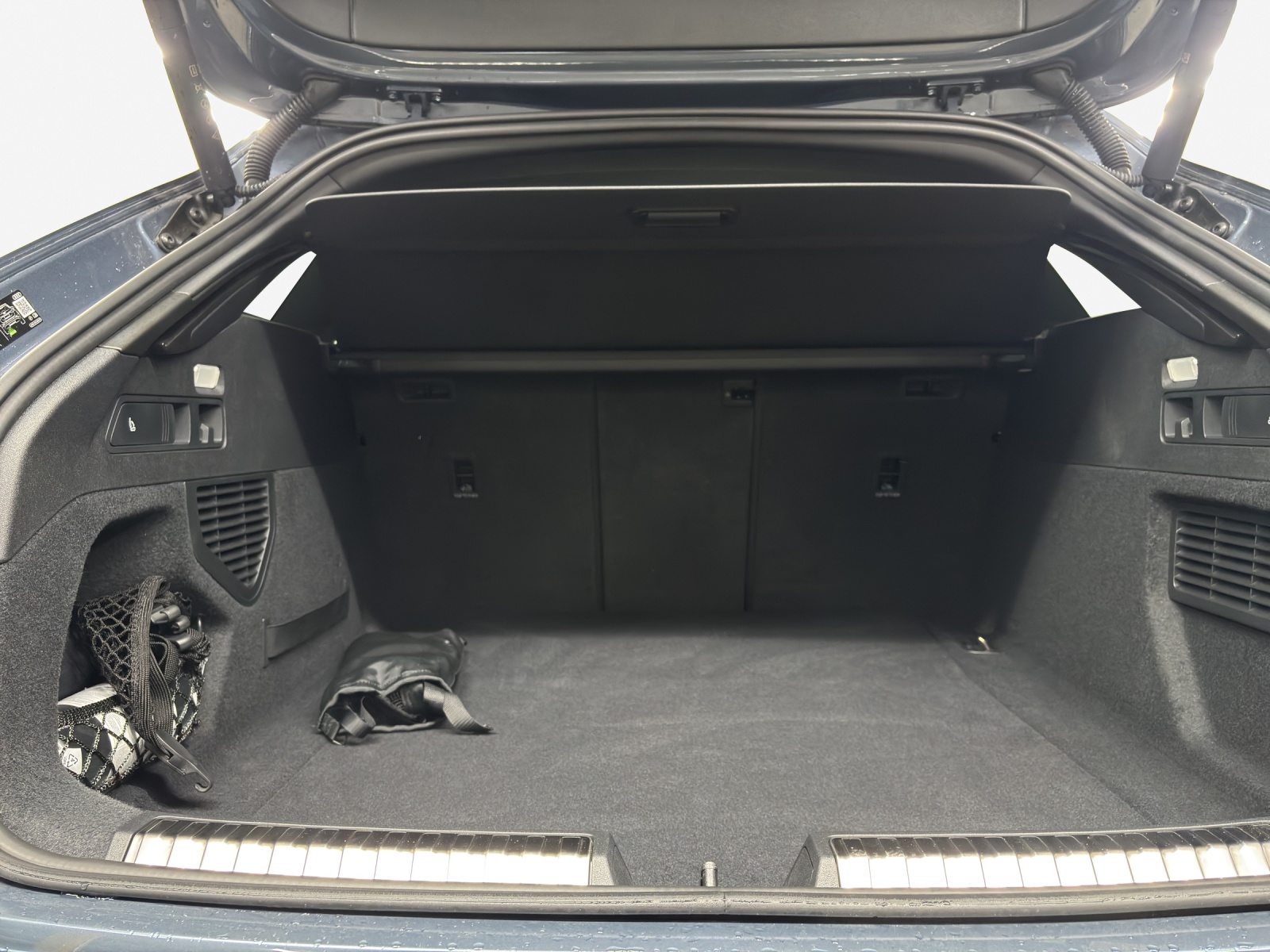 AUDI S5 Avant TFSI quattro S tronic-image-12