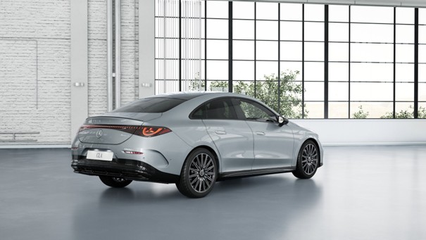 MERCEDES-BENZ CLA 220 8G-DCT 4Matic-image-3