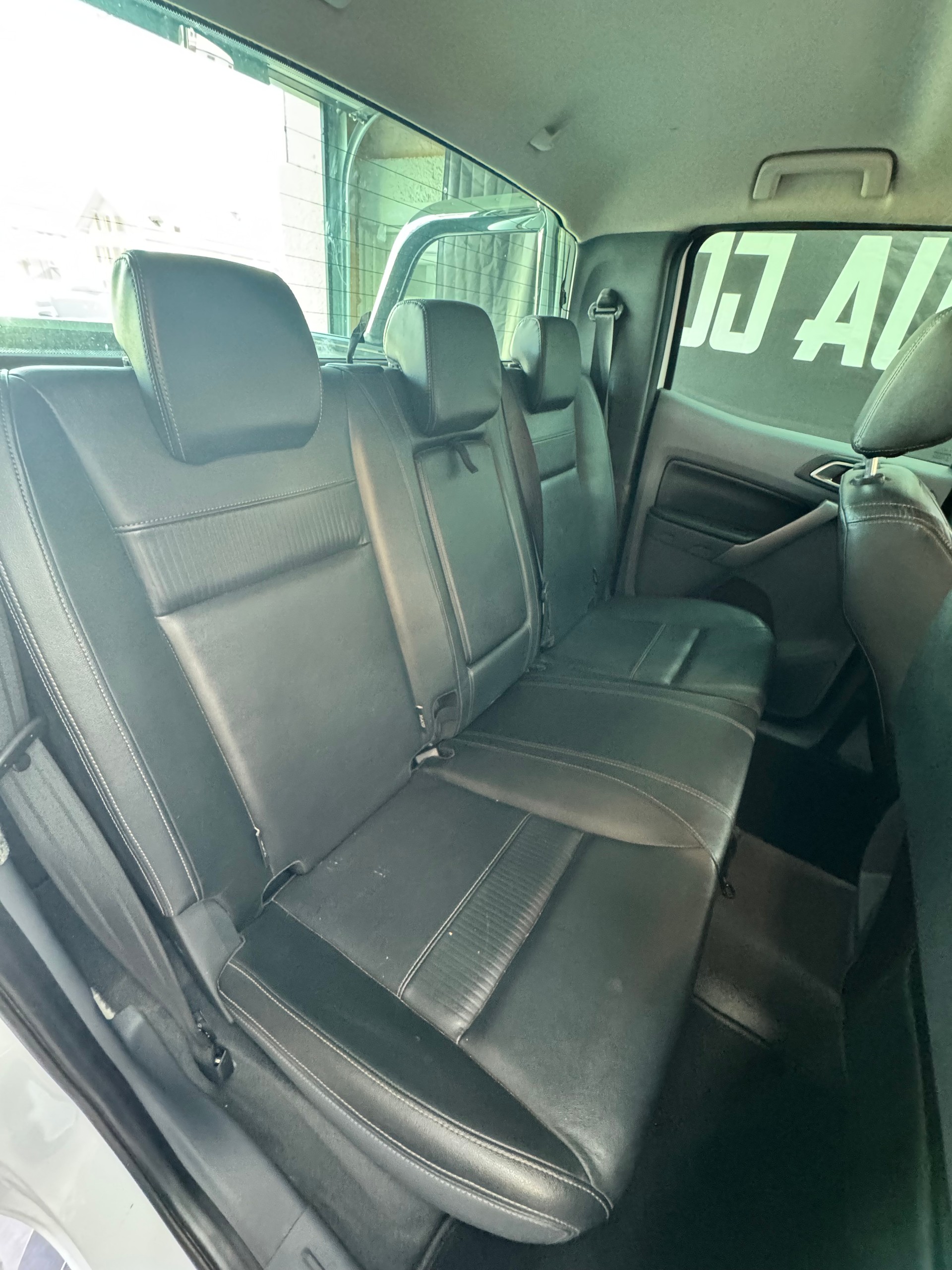 FORD Ranger Wildtrak 3.2 TDCi 4x4 A-image-8
