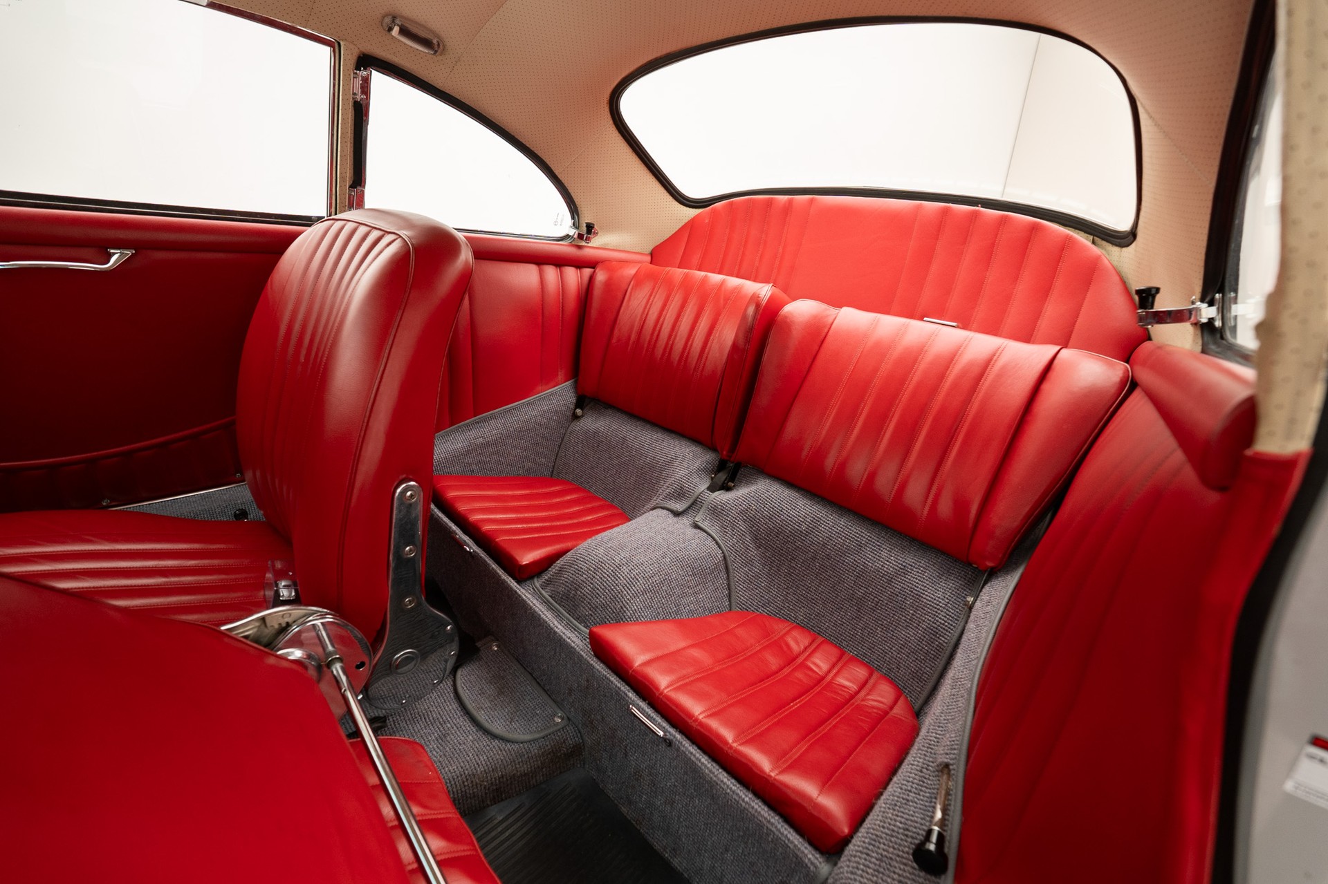 PORSCHE 356B Super 90-image-8