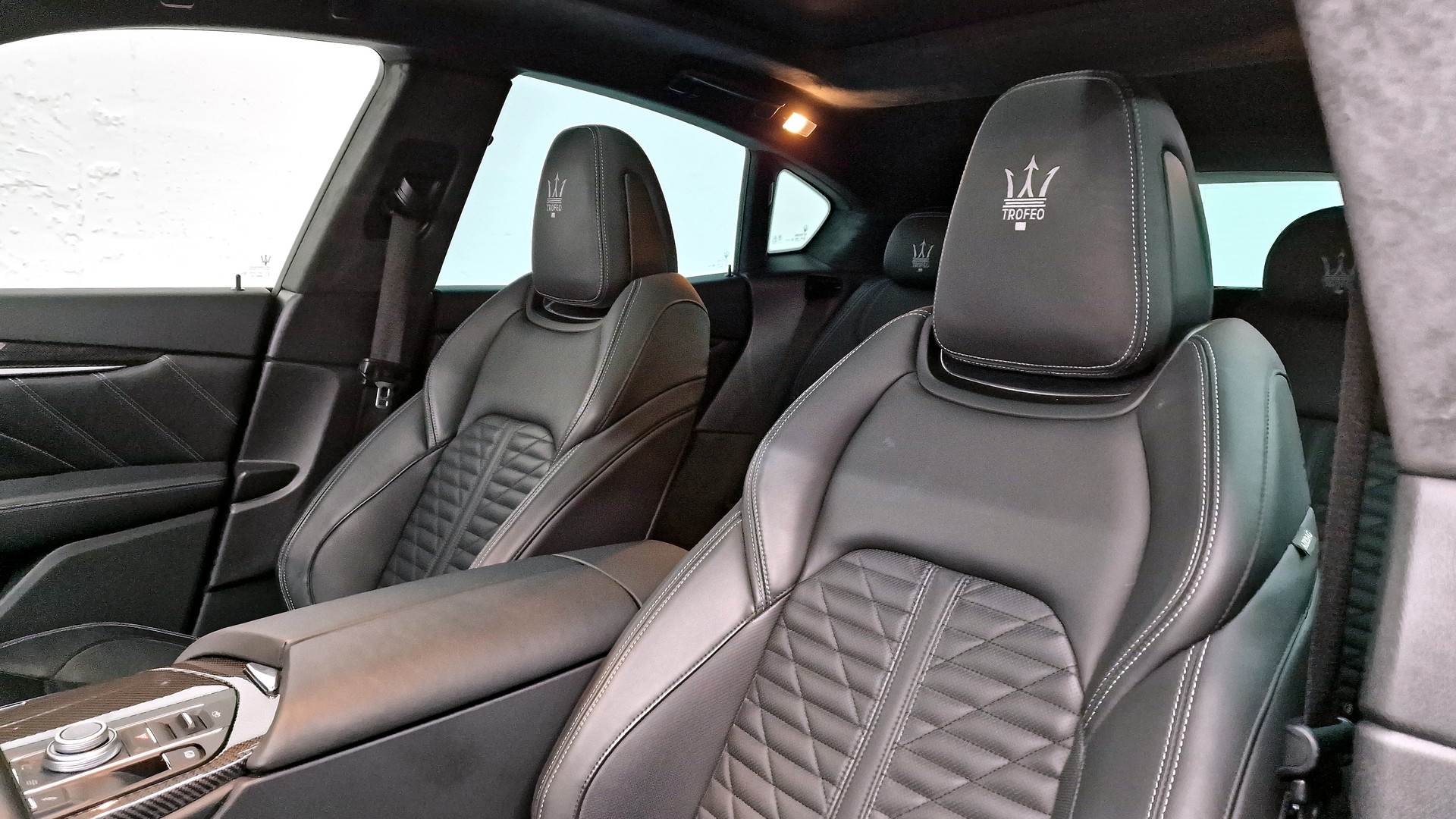 MASERATI Levante 3.8 V8 Trofeo-image-10