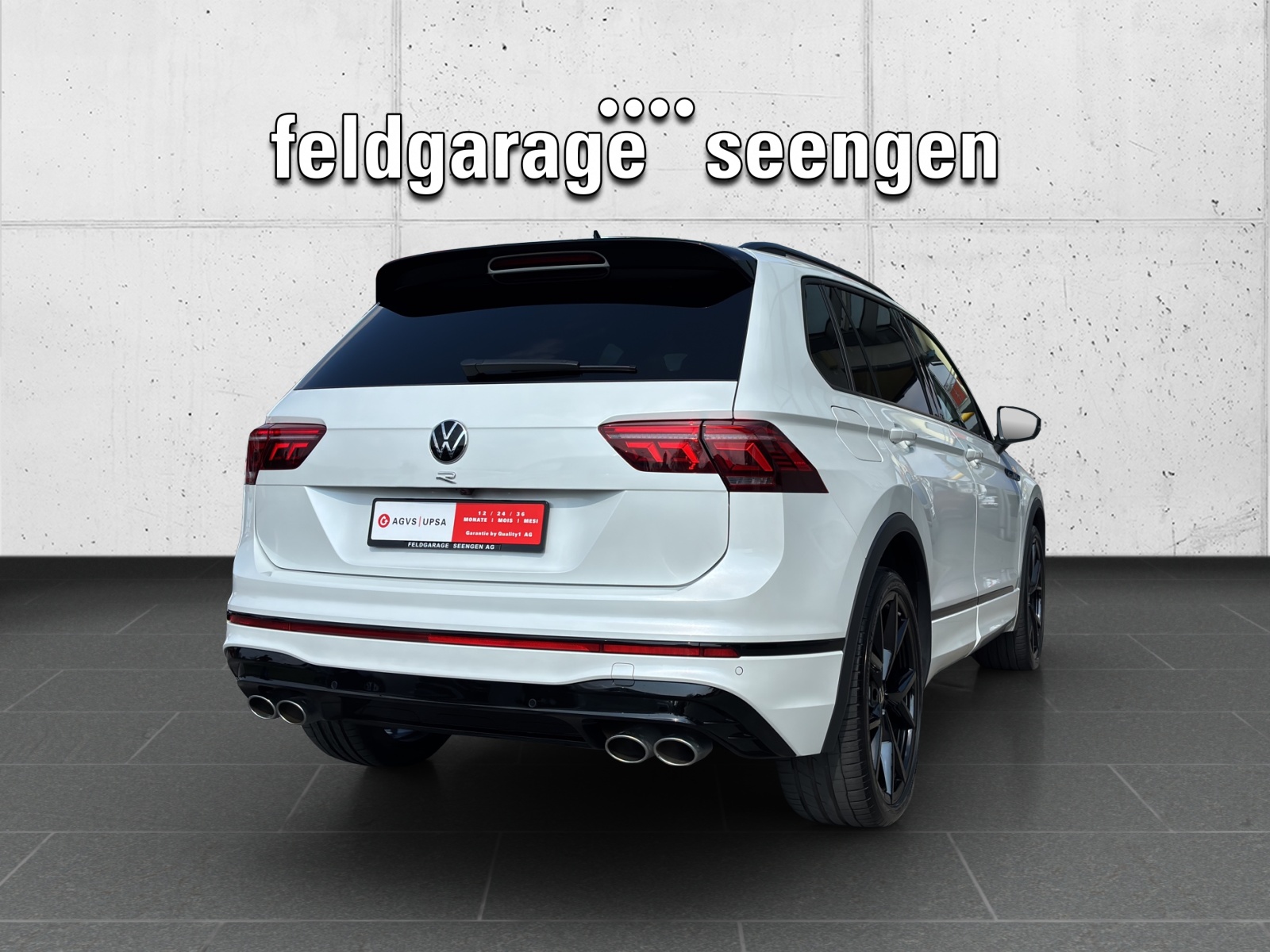 VW Tiguan 2.0TSI R 4Motion DSG mit AHK & Panorama-Ausstell-/Schiebedach-image-4