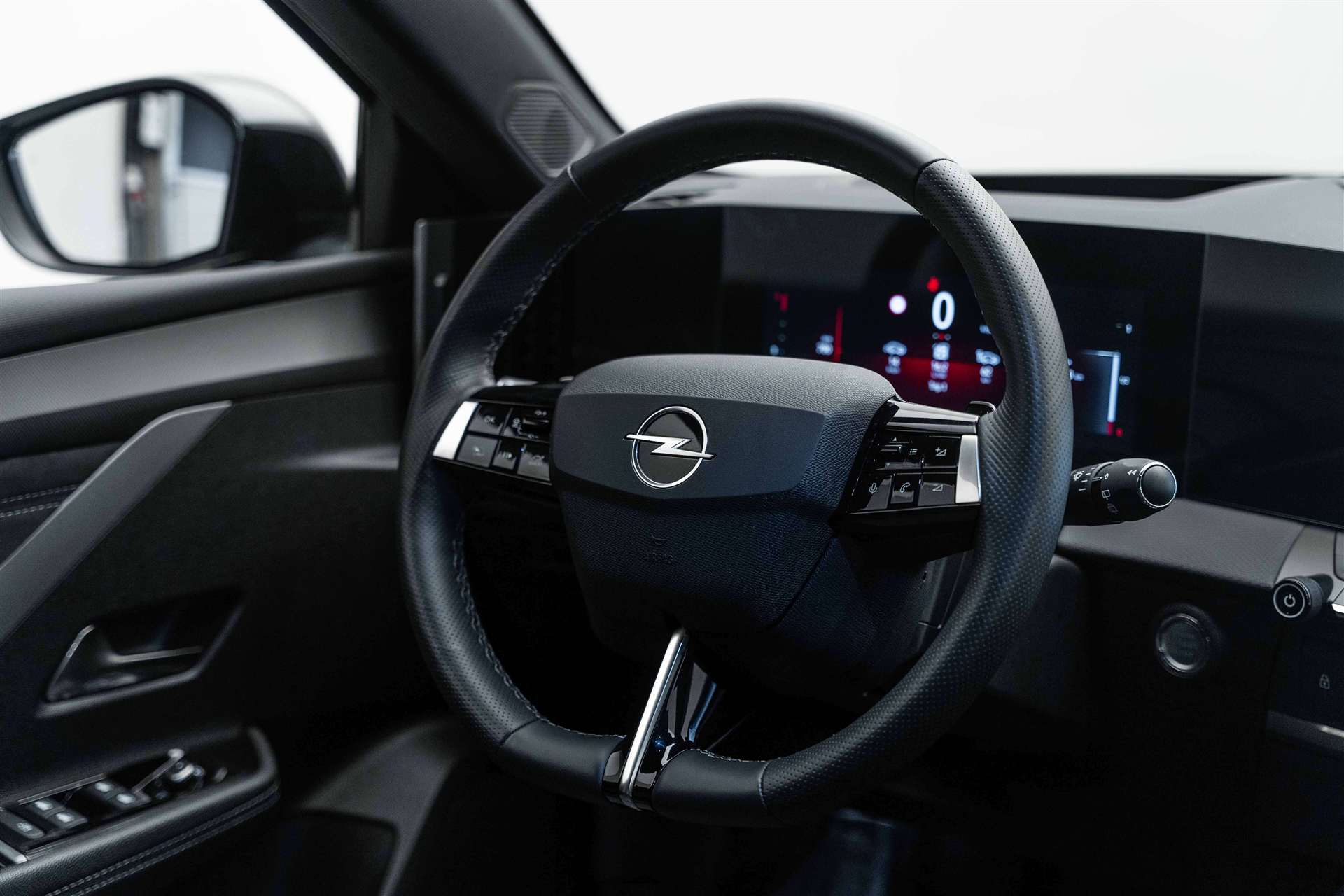 OPEL Astra Sports Tourer 1.2i Turbo Ultimate A-image-9
