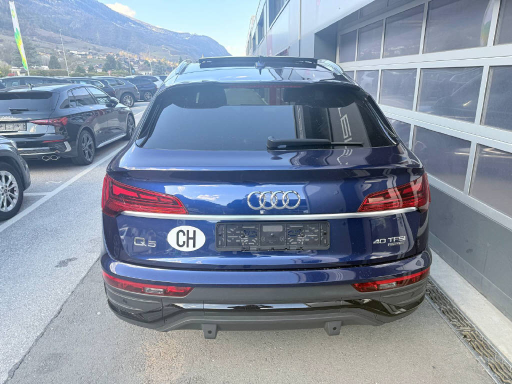 AUDI Q5 Sportback 2.0 40 TFSI Advanced quattro S-Tronic-image-4