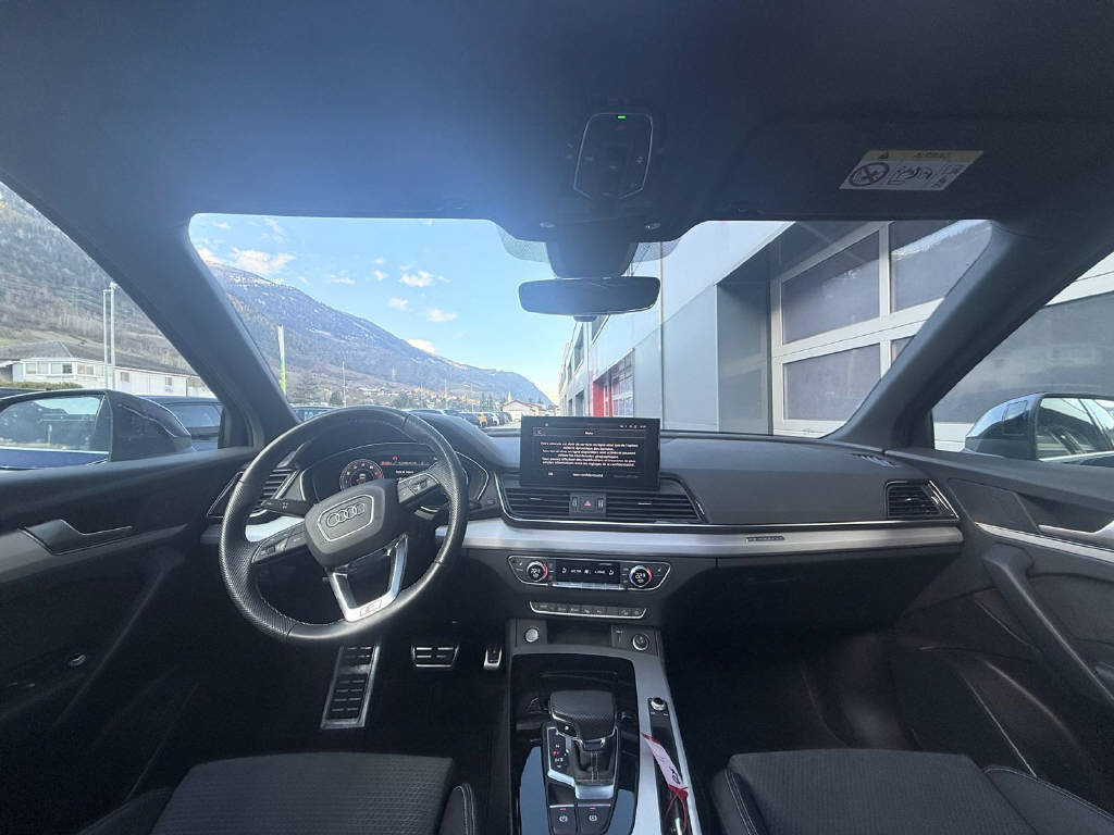 AUDI Q5 Sportback 2.0 40 TFSI Advanced quattro S-Tronic-image-5