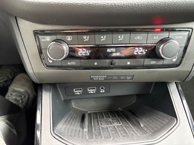 SEAT Arona 1.5 TSI Evo FR-image-21