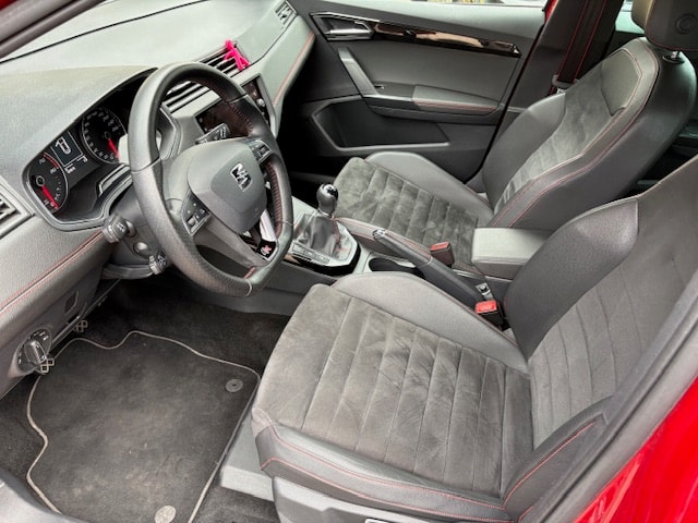 SEAT Arona 1.5 TSI Evo FR-image-10