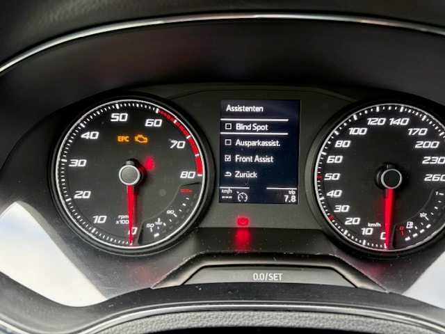 SEAT Arona 1.5 TSI Evo FR-image-26