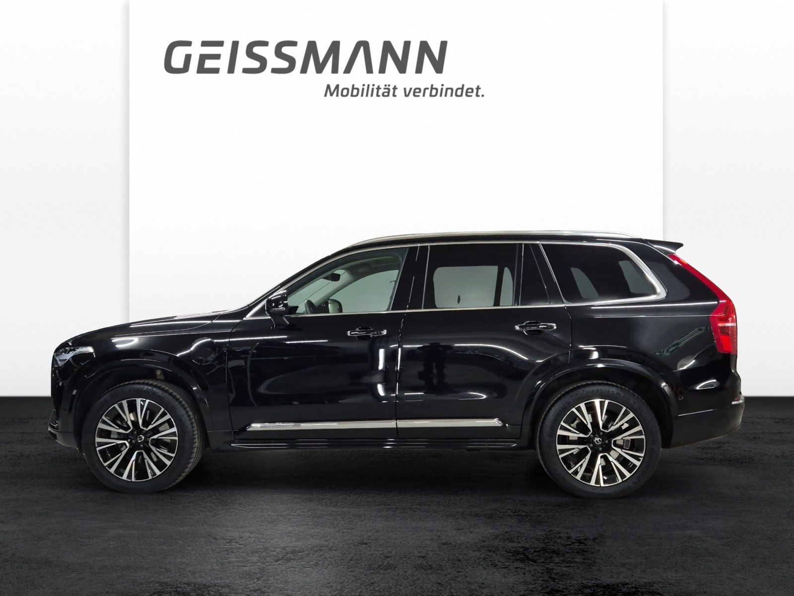 VOLVO XC90 2.0 T8 TE Ultimate Bright 7P. eAWD-showroom-element-2