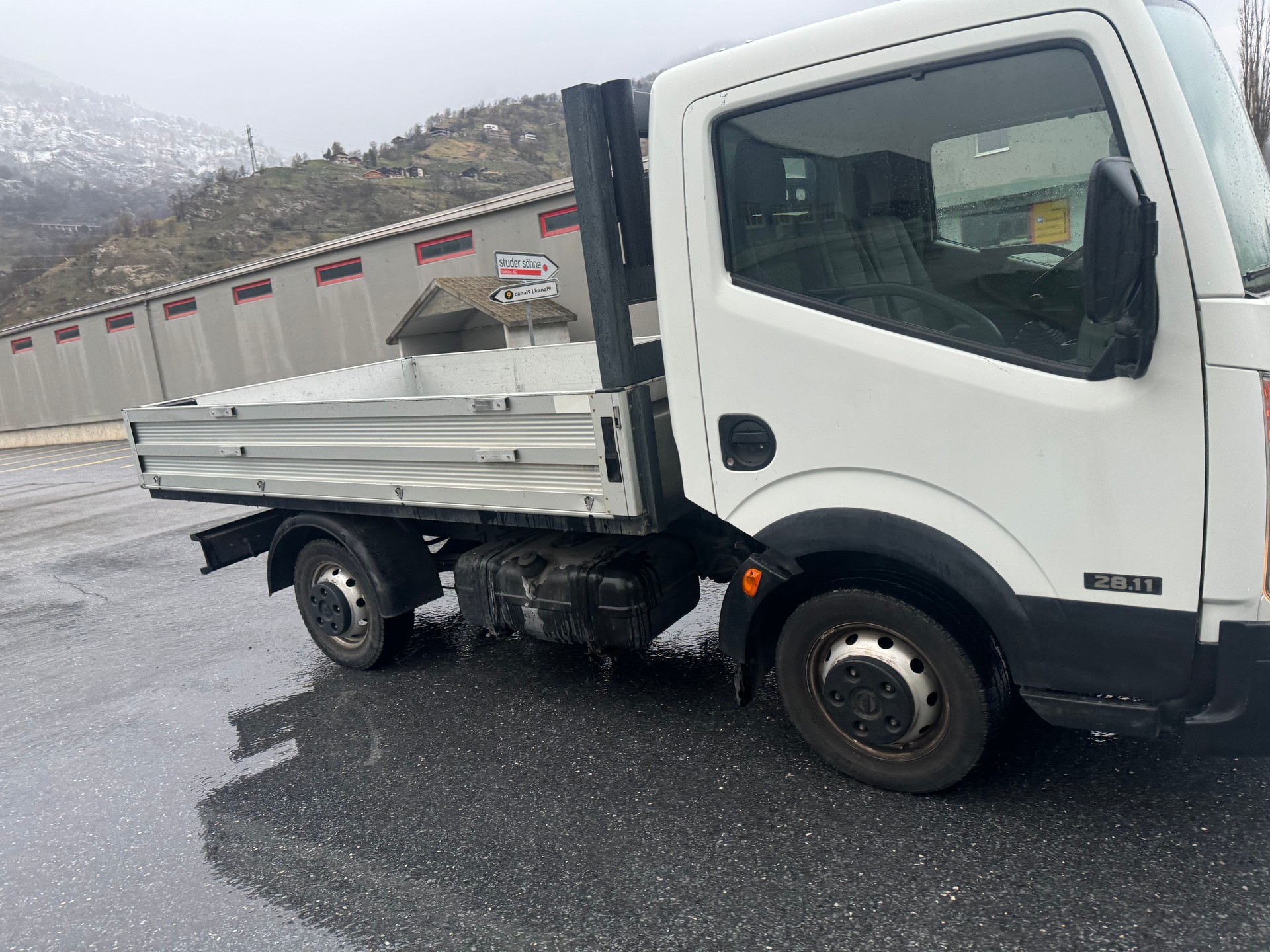 NISSAN Cabstar Premium 28.11-image-2