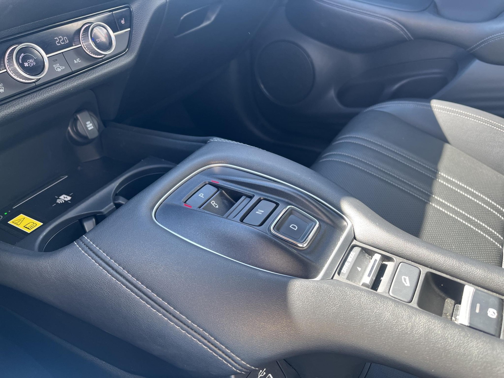 HONDA ZR-V 2.0 i-MMD Advance-image-12