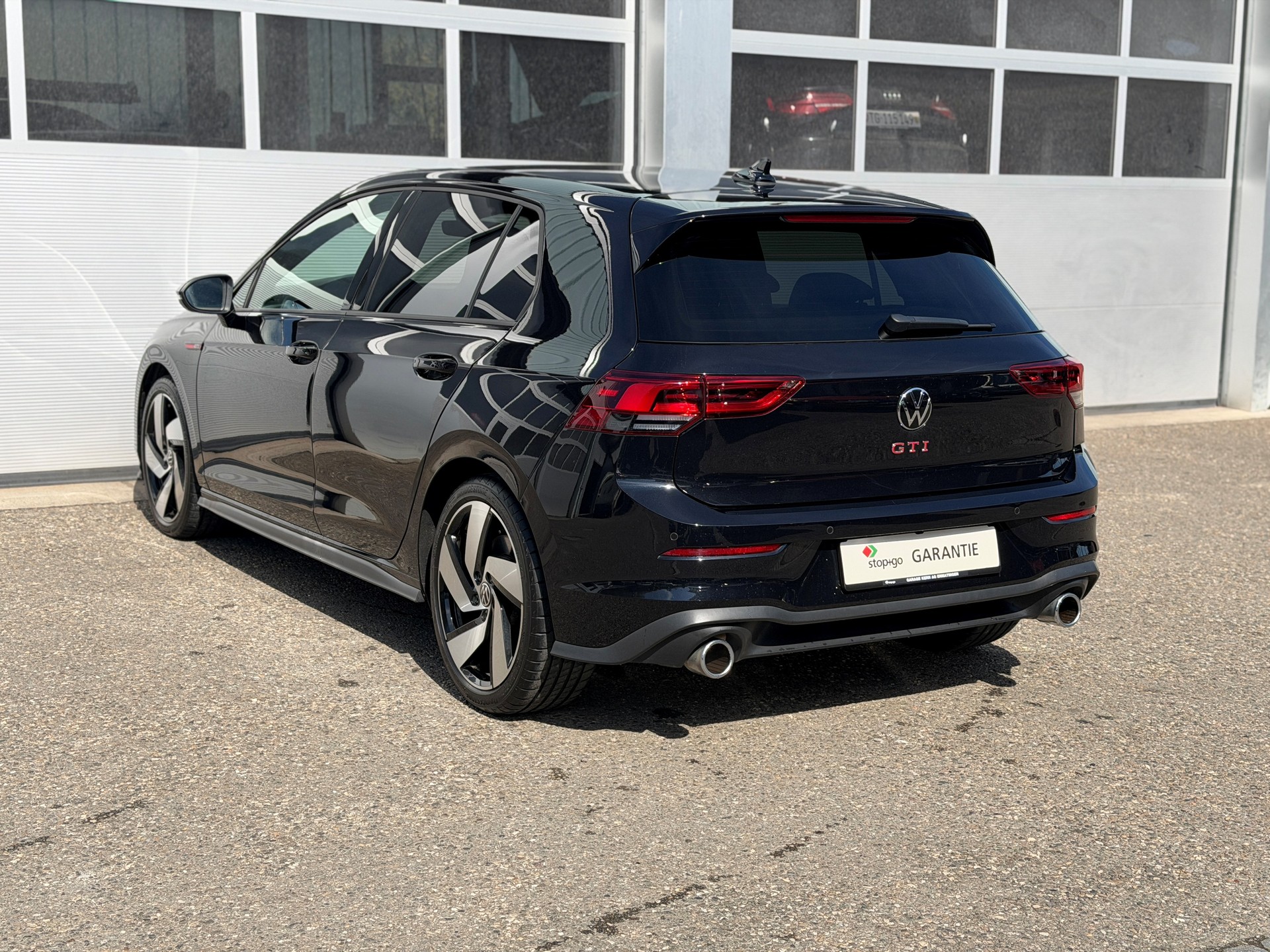 VW Golf 2.0 TSI GTI DSG-image-4