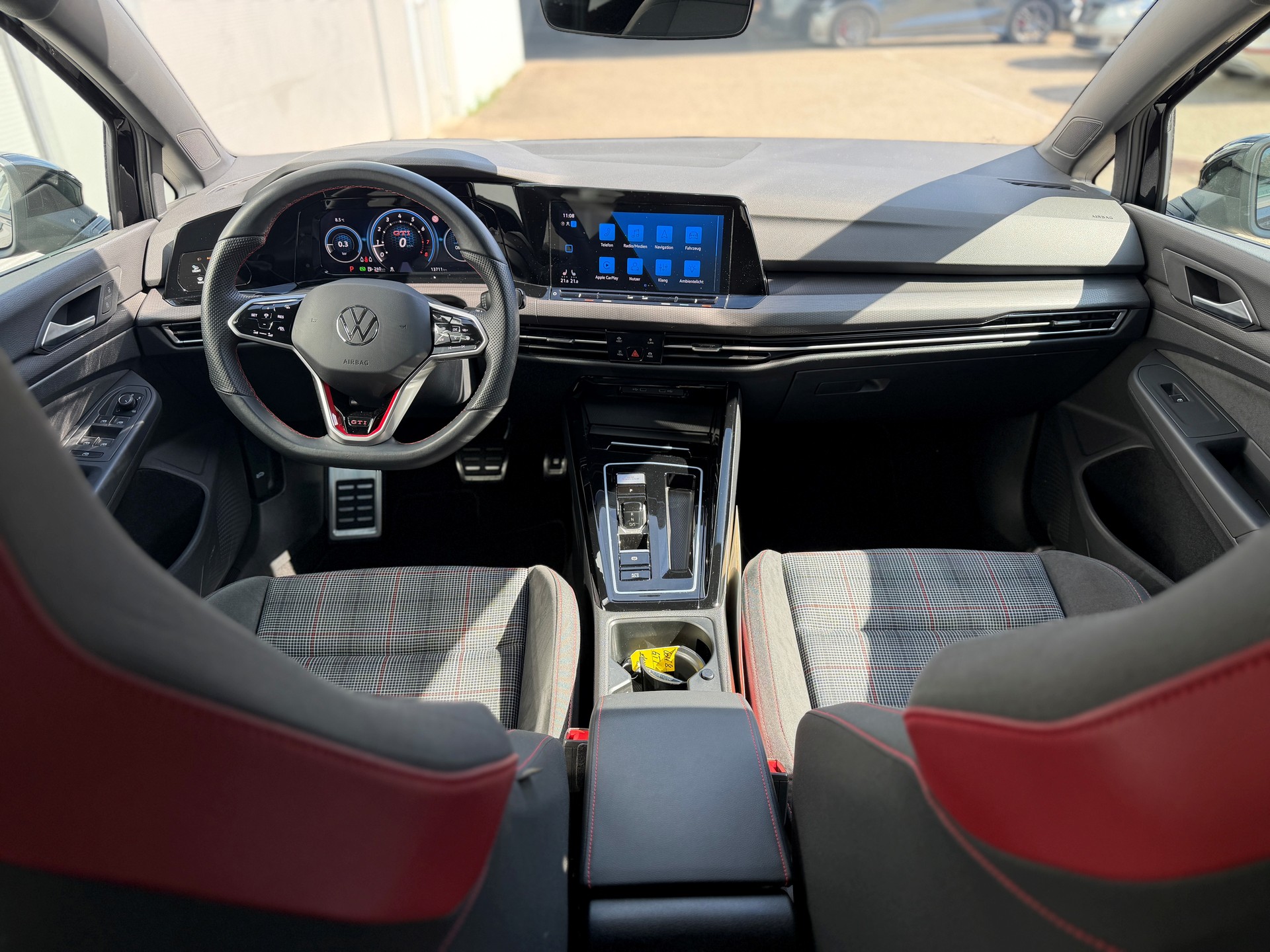 VW Golf 2.0 TSI GTI DSG-image-9