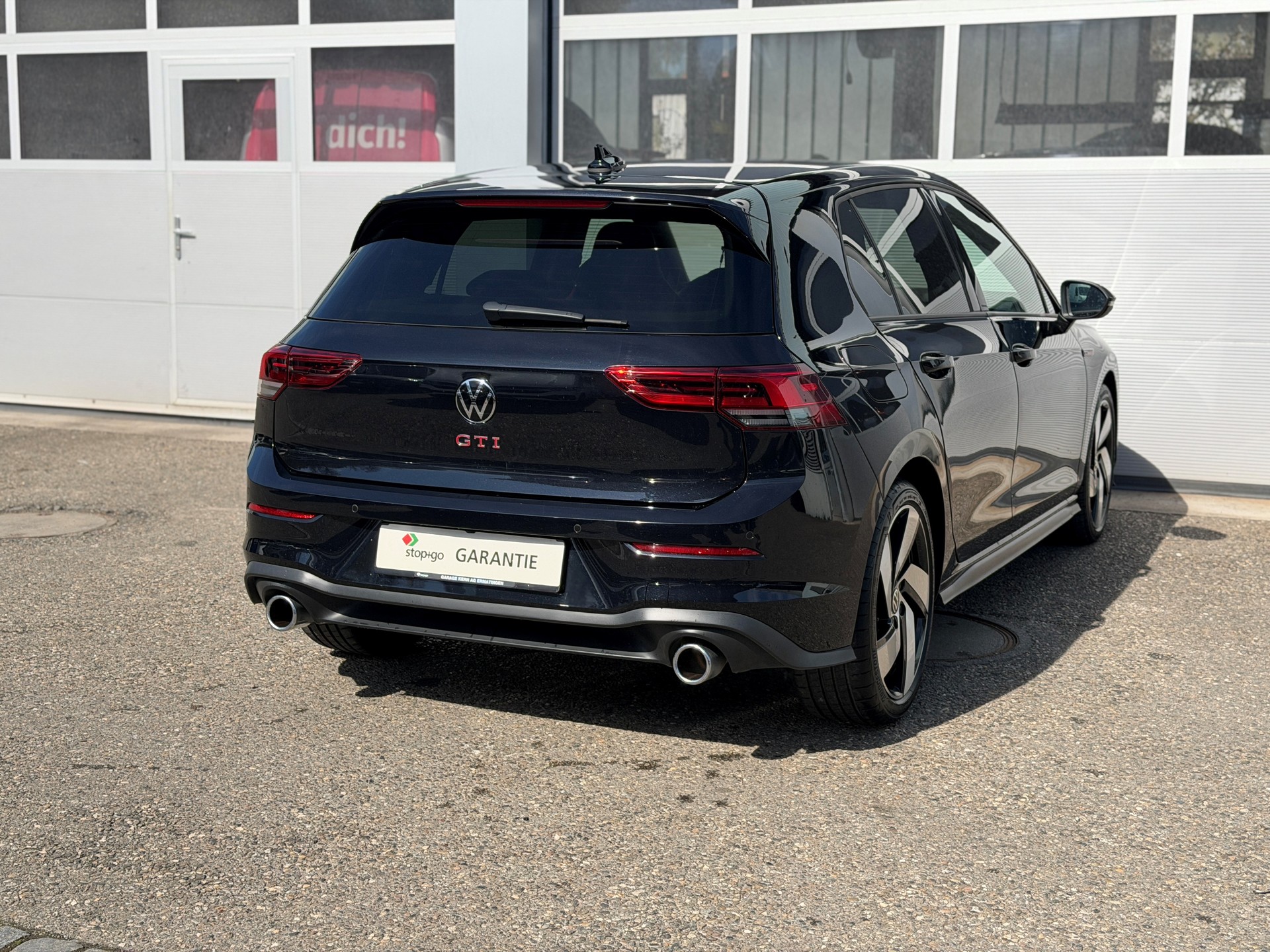 VW Golf 2.0 TSI GTI DSG-showroom-element-3