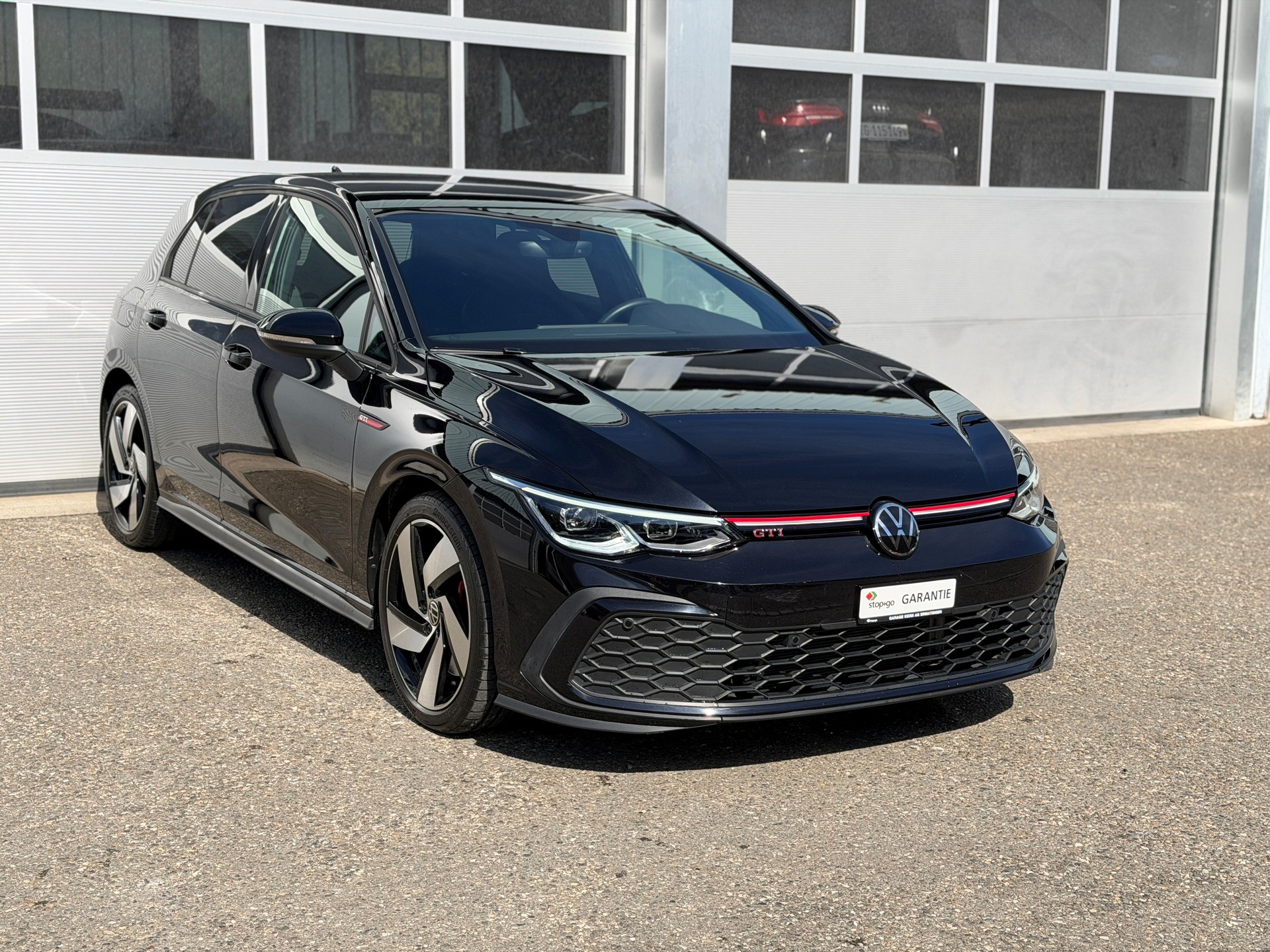 VW Golf 2.0 TSI GTI DSG-showroom-element-1
