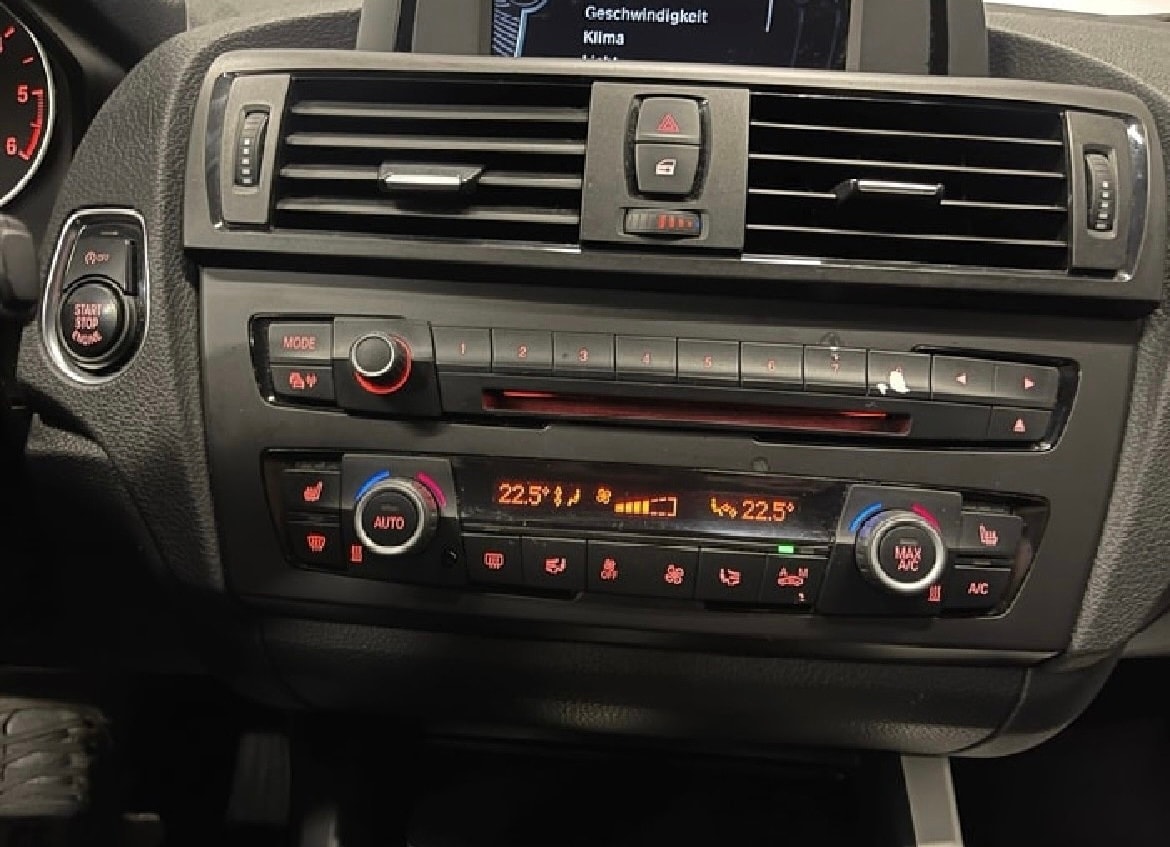 BMW 116d Efficient-Dynamics Edition Urban Line-image-13
