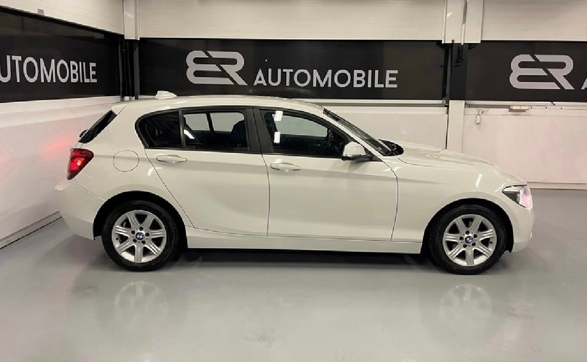 BMW 116d Efficient-Dynamics Edition Urban Line-image-7
