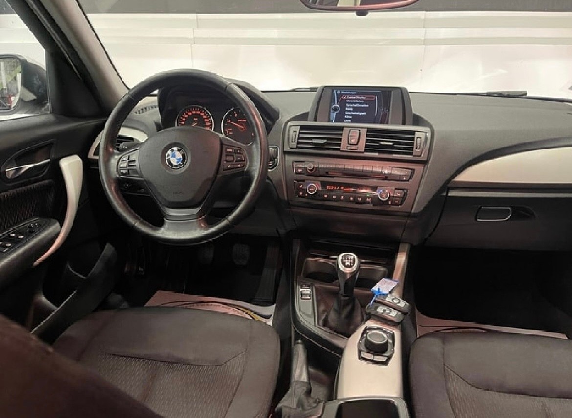 BMW 116d Efficient-Dynamics Edition Urban Line-image-8