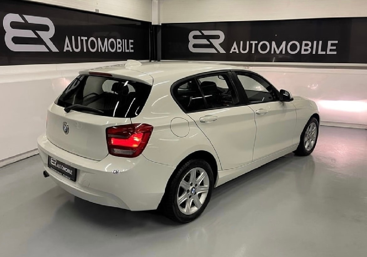 BMW 116d Efficient-Dynamics Edition Urban Line-image-2