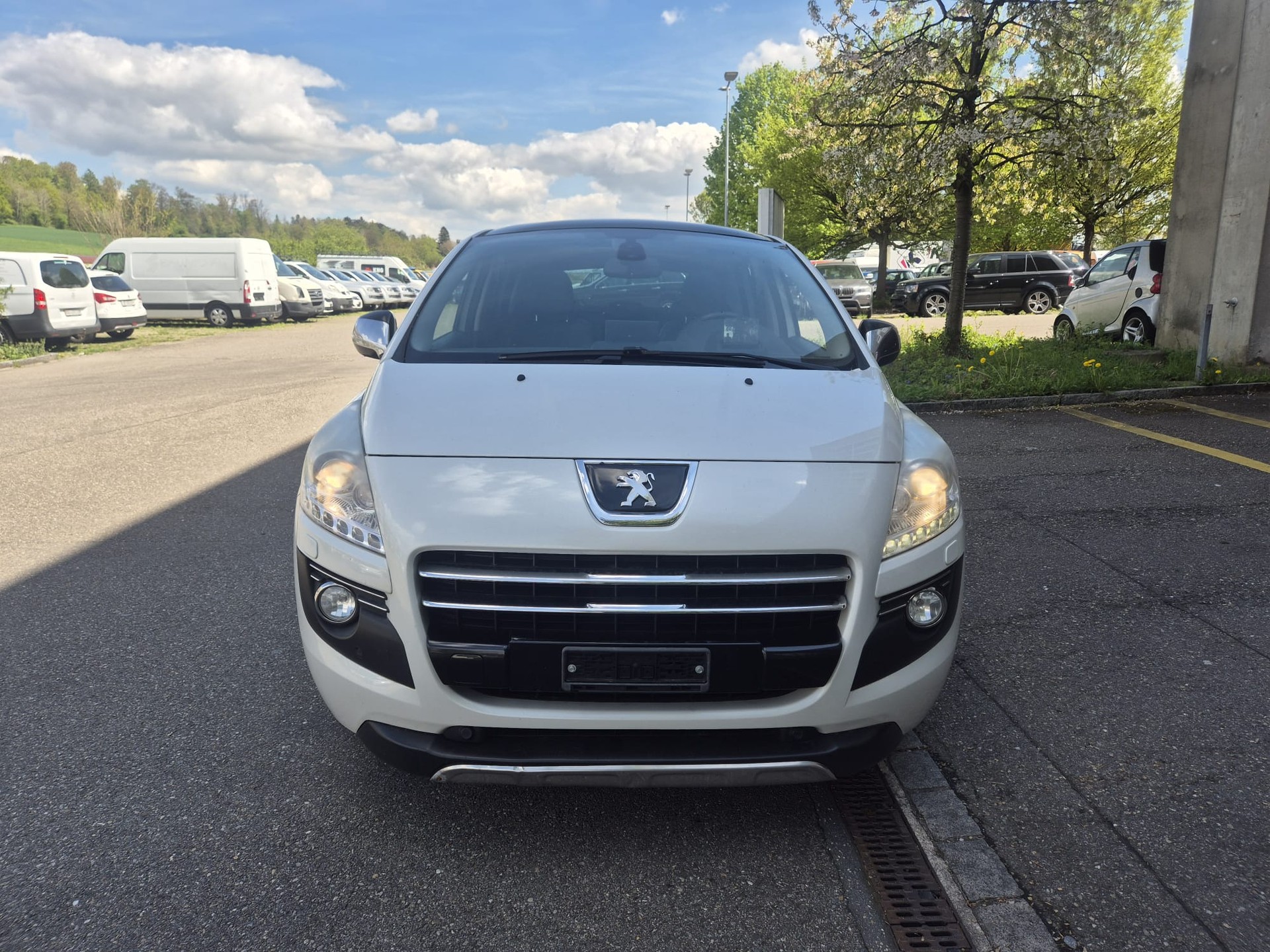 PEUGEOT 3008 HYbrid4 2.0 HDI EGS6-image-0