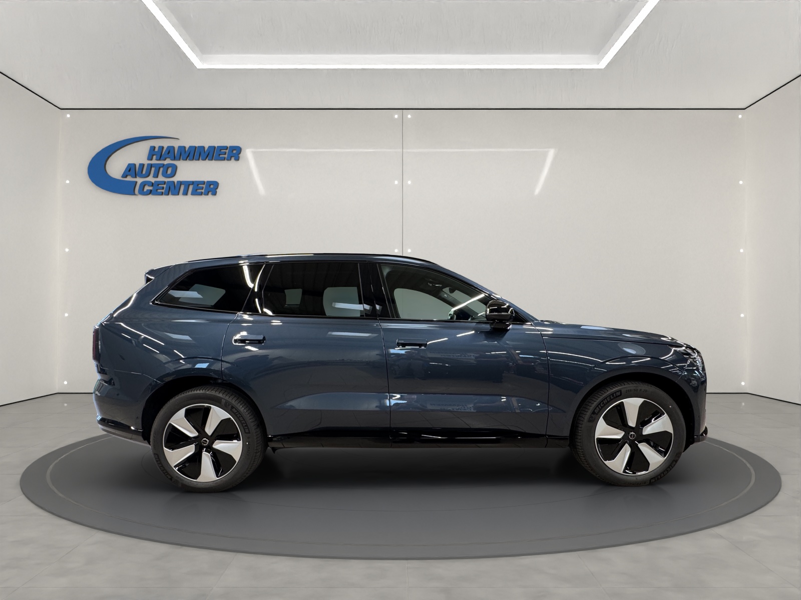 VOLVO EX90 Twin Plus AWD-image-5