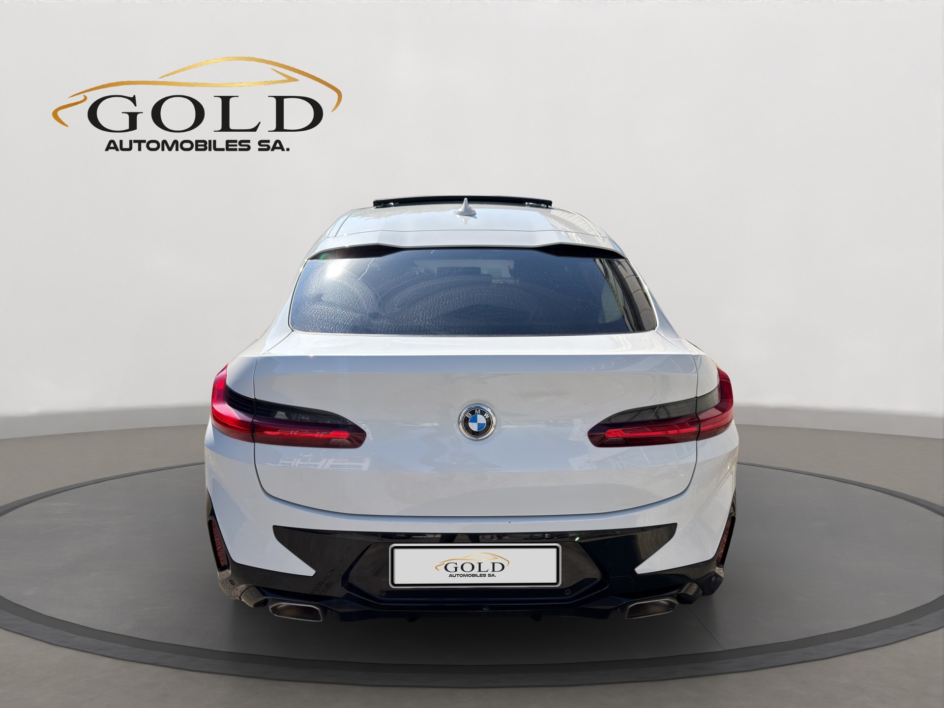 BMW X4 xDrive 48V 20i M Sport Steptronic-image-12