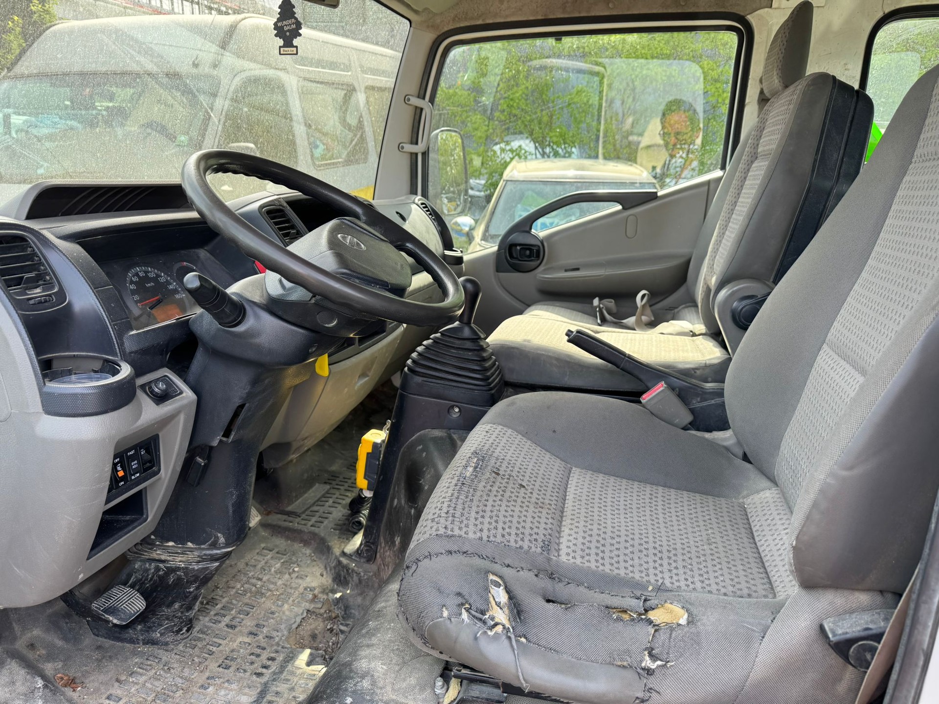 NISSAN 3 seite Kipper Cabstar Comfort 35.13-image-13
