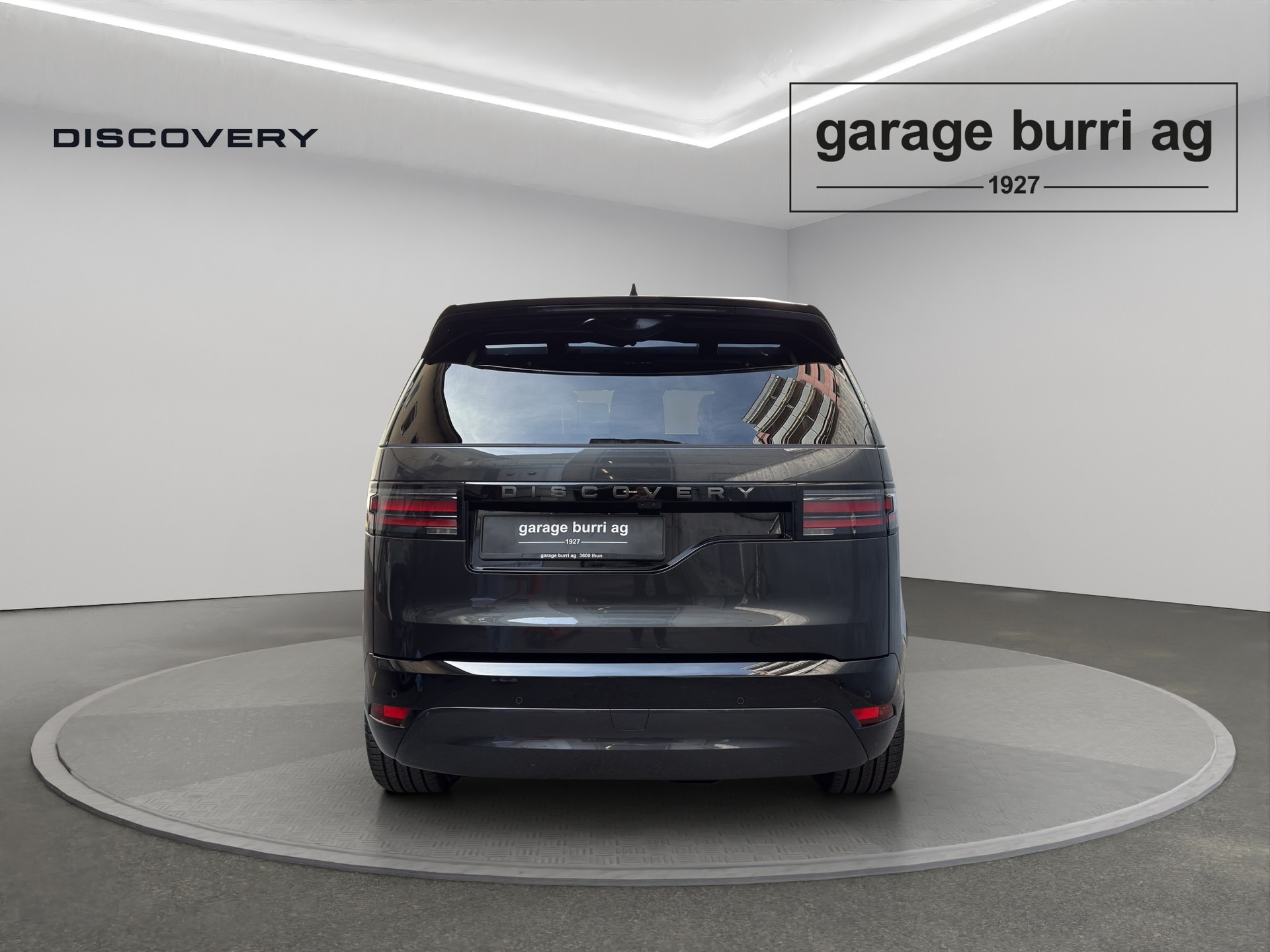 LAND ROVER Discovery 3.0 D I6 250 Dynamic HSE-showroom-element-3