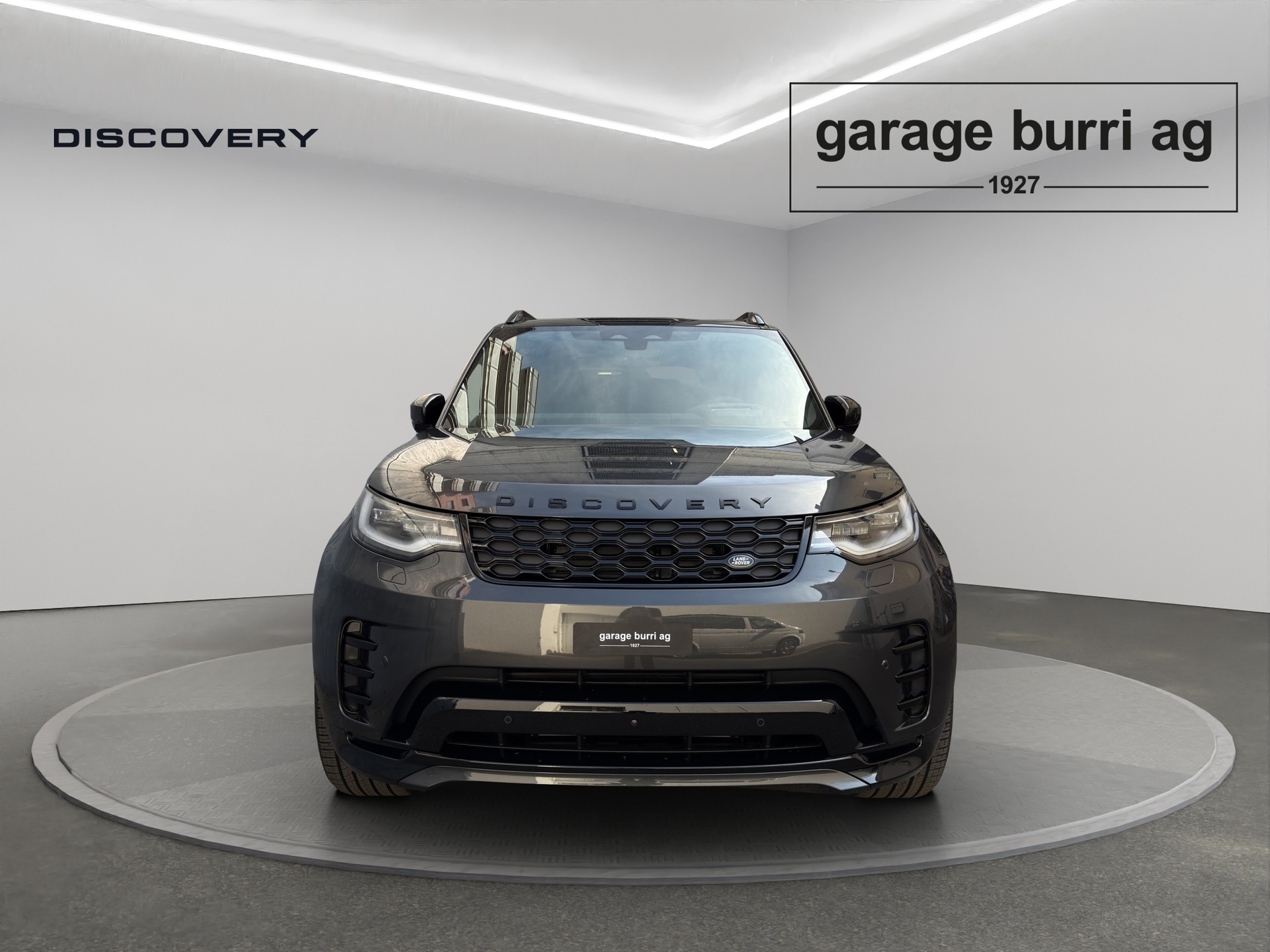 LAND ROVER Discovery 3.0 D I6 250 Dynamic HSE-image-4