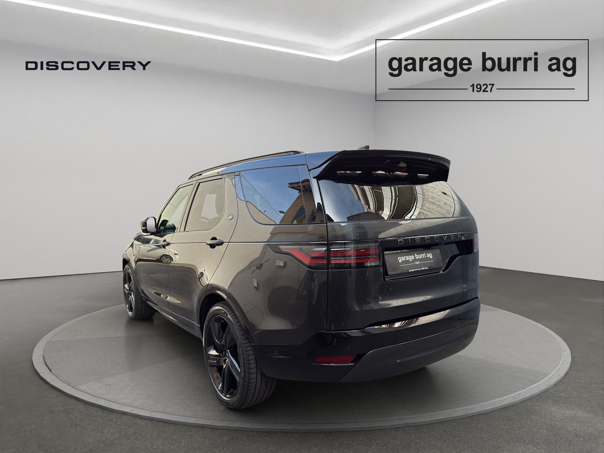LAND ROVER Discovery 3.0 D I6 250 Dynamic HSE-showroom-element-1