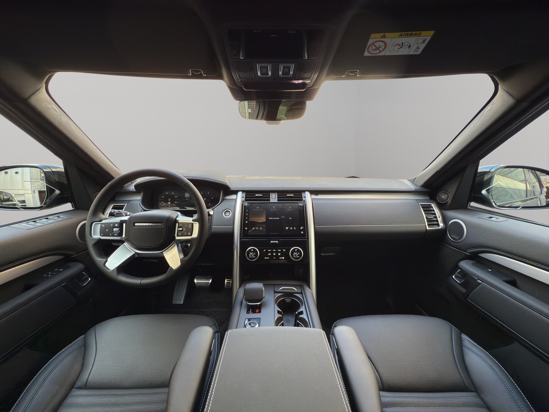 LAND ROVER Discovery 3.0 D I6 250 Dynamic HSE-image-7